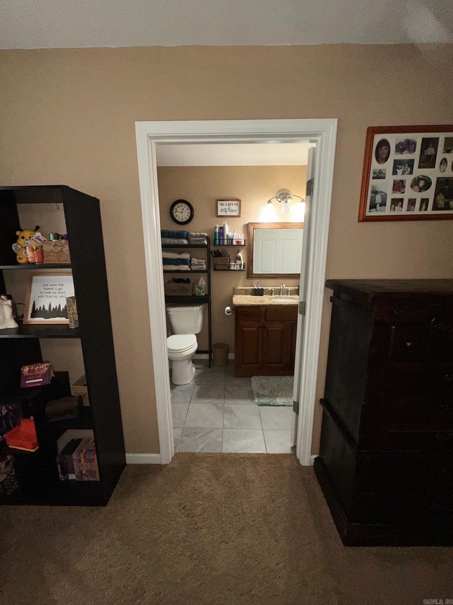 BAKER'S FIELD - Residential