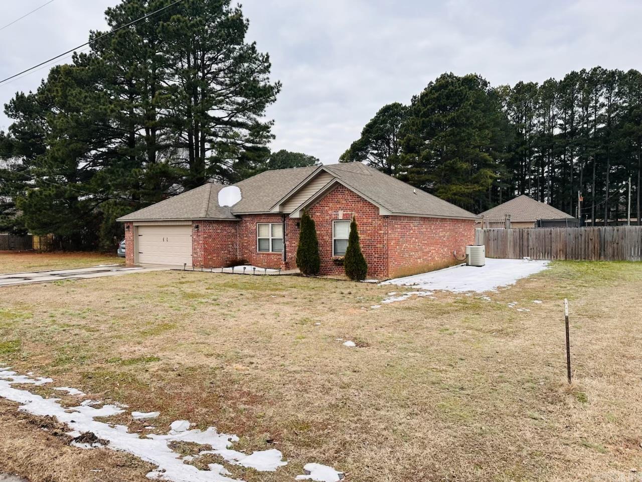 BAKER'S FIELD - Residential