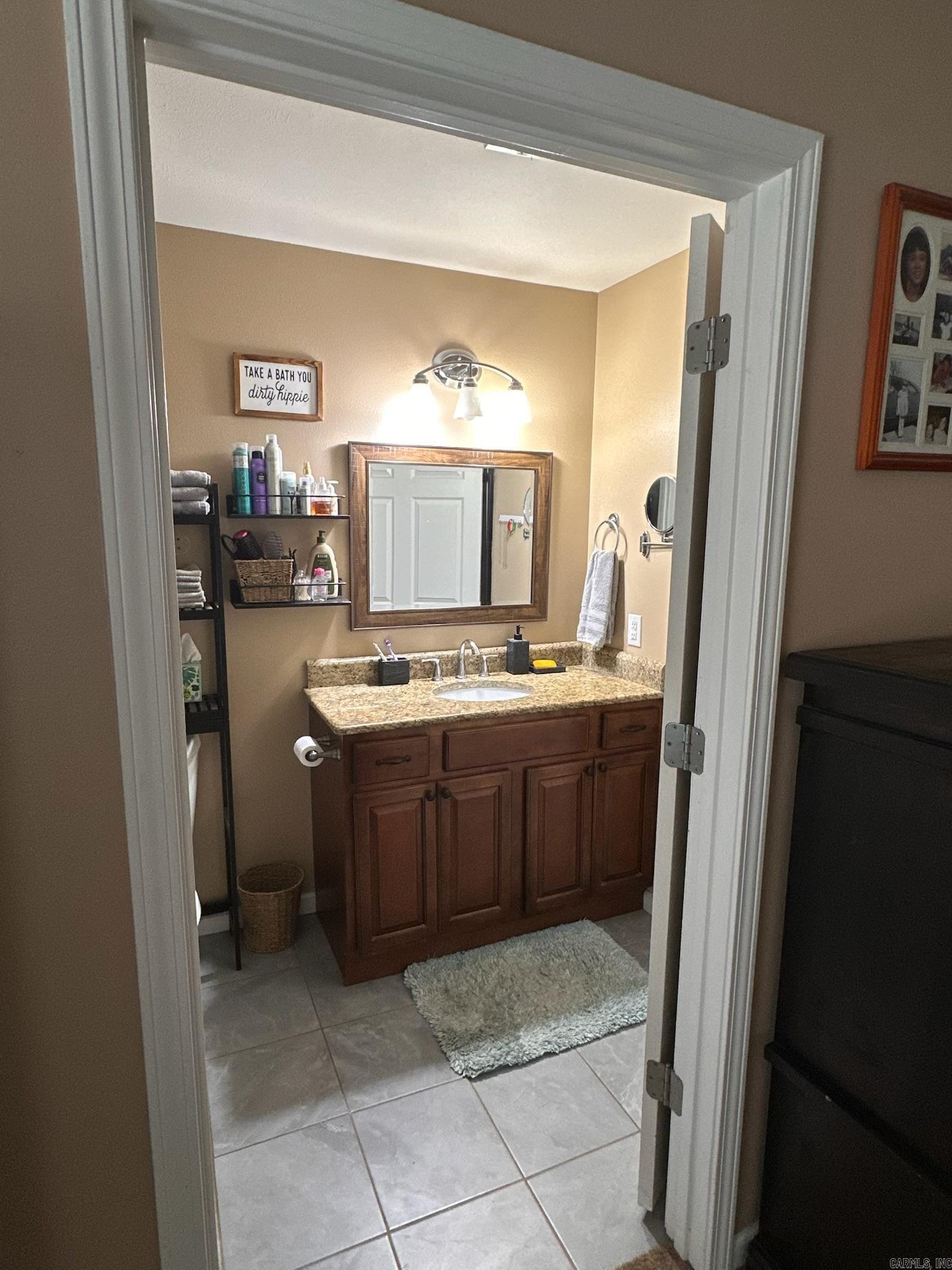 BAKER'S FIELD - Residential