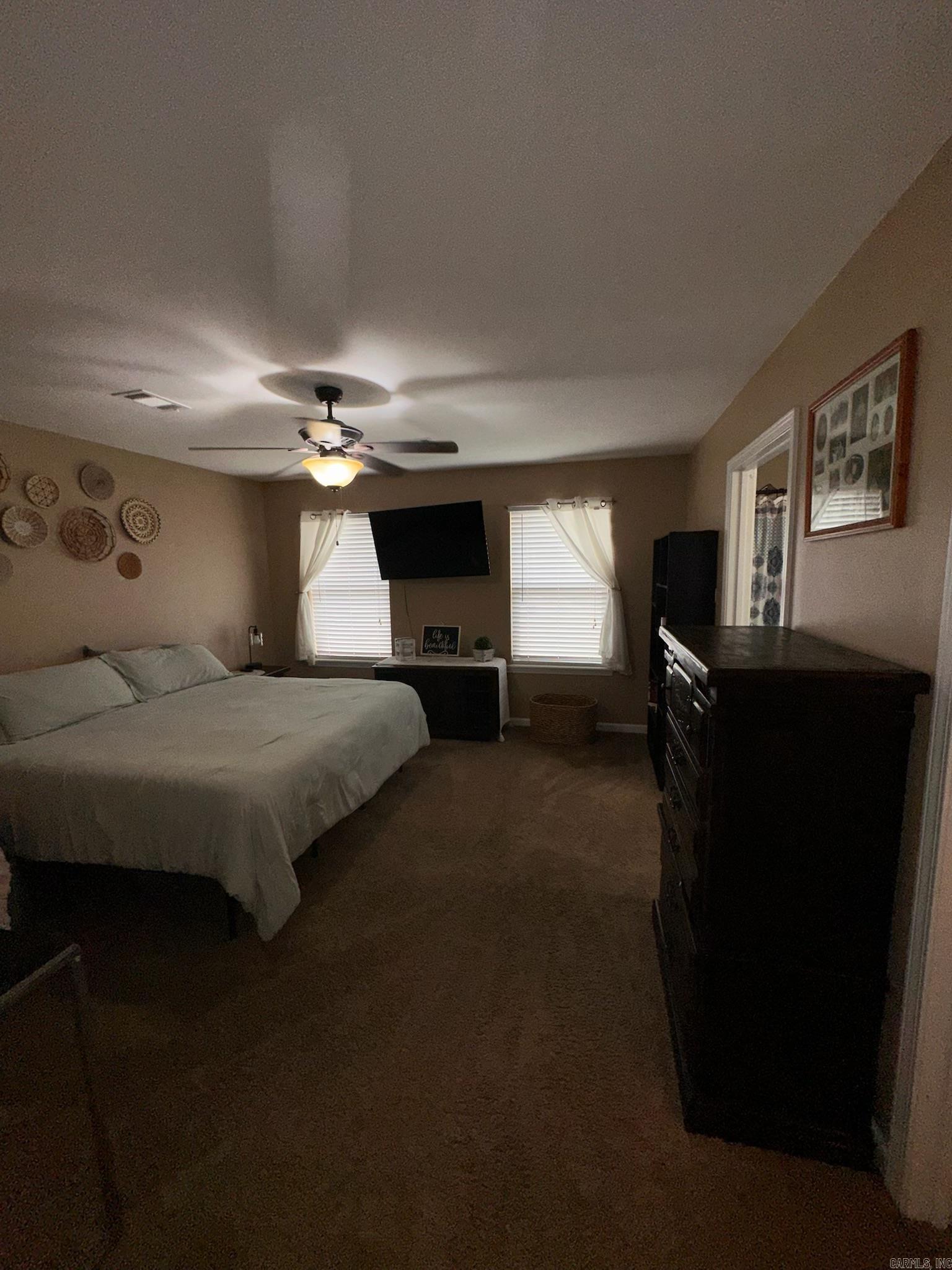 BAKER'S FIELD - Residential