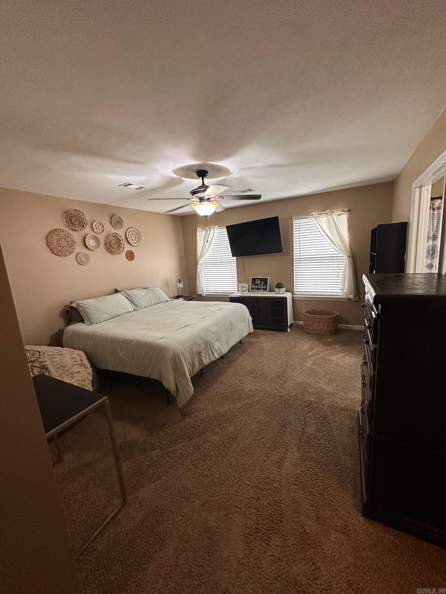 BAKER'S FIELD - Residential