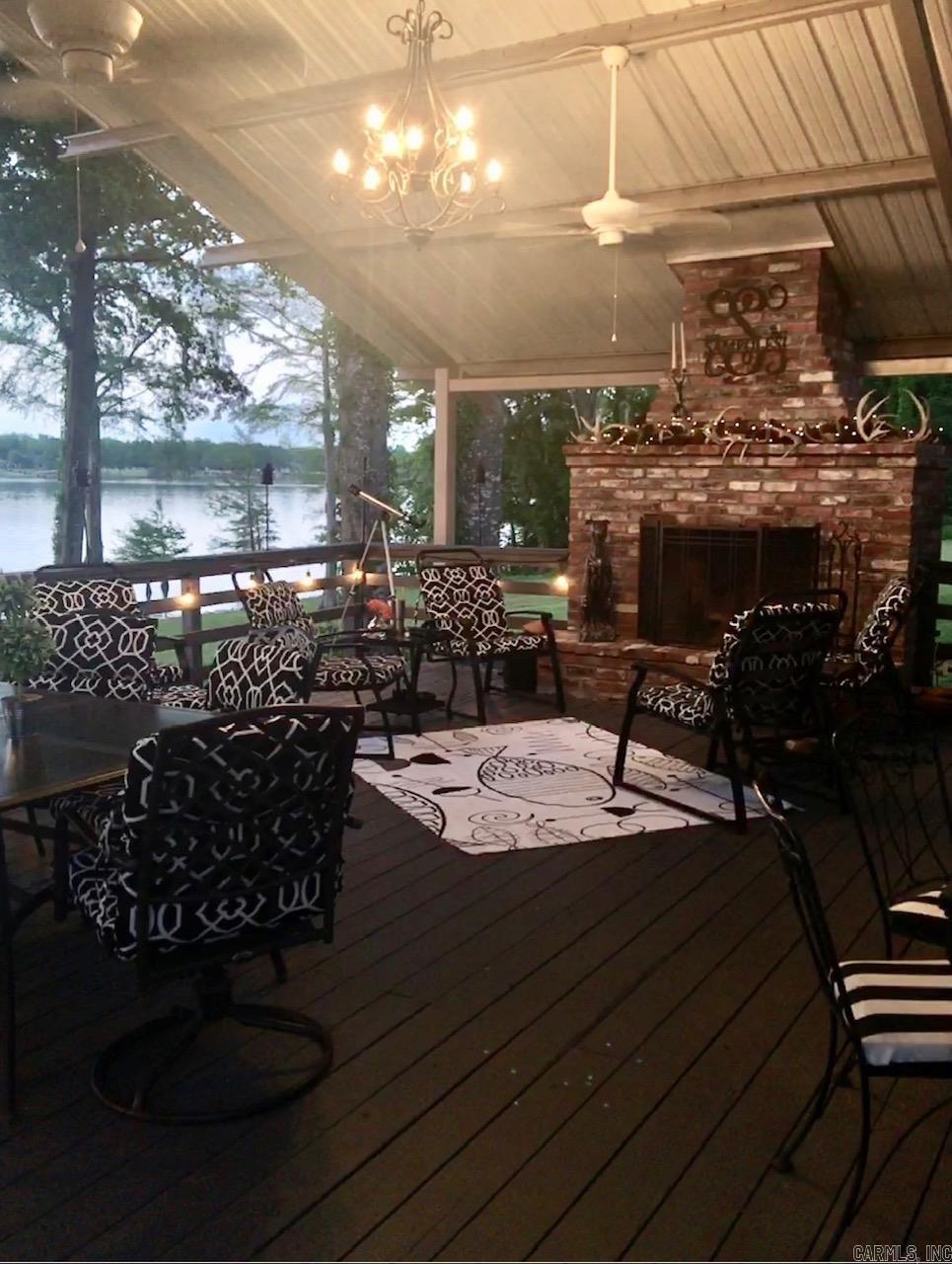 STUART ISLAND LAKEFRONT LOTS - Residential