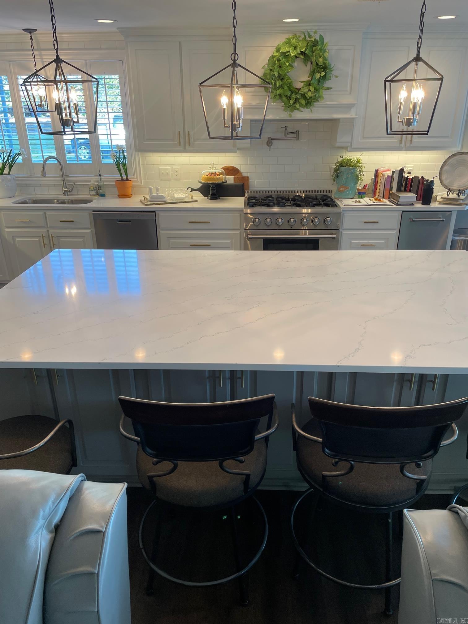 STUART ISLAND LAKEFRONT LOTS - Residential