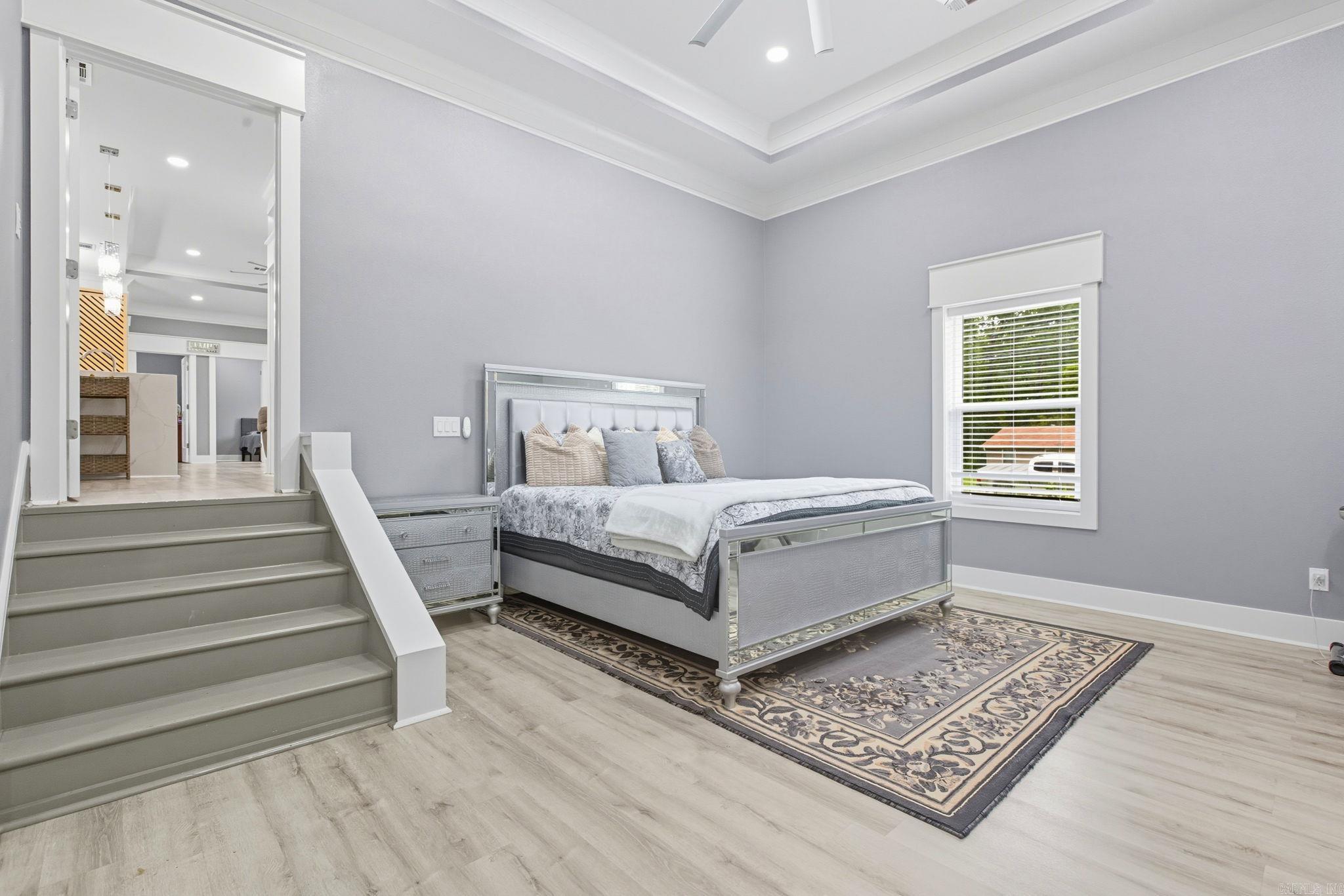 LANDSDALE GARDENS - Residential