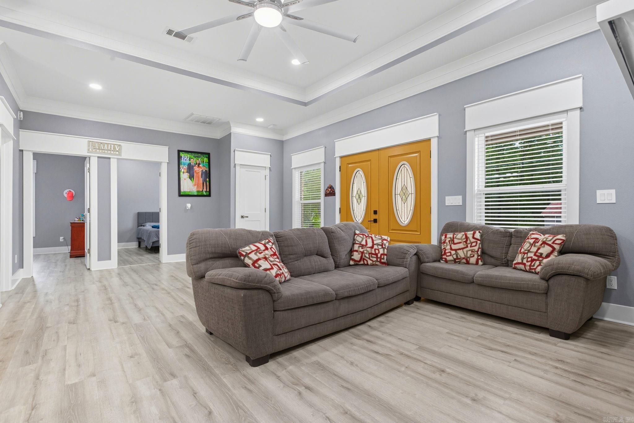 LANDSDALE GARDENS - Residential