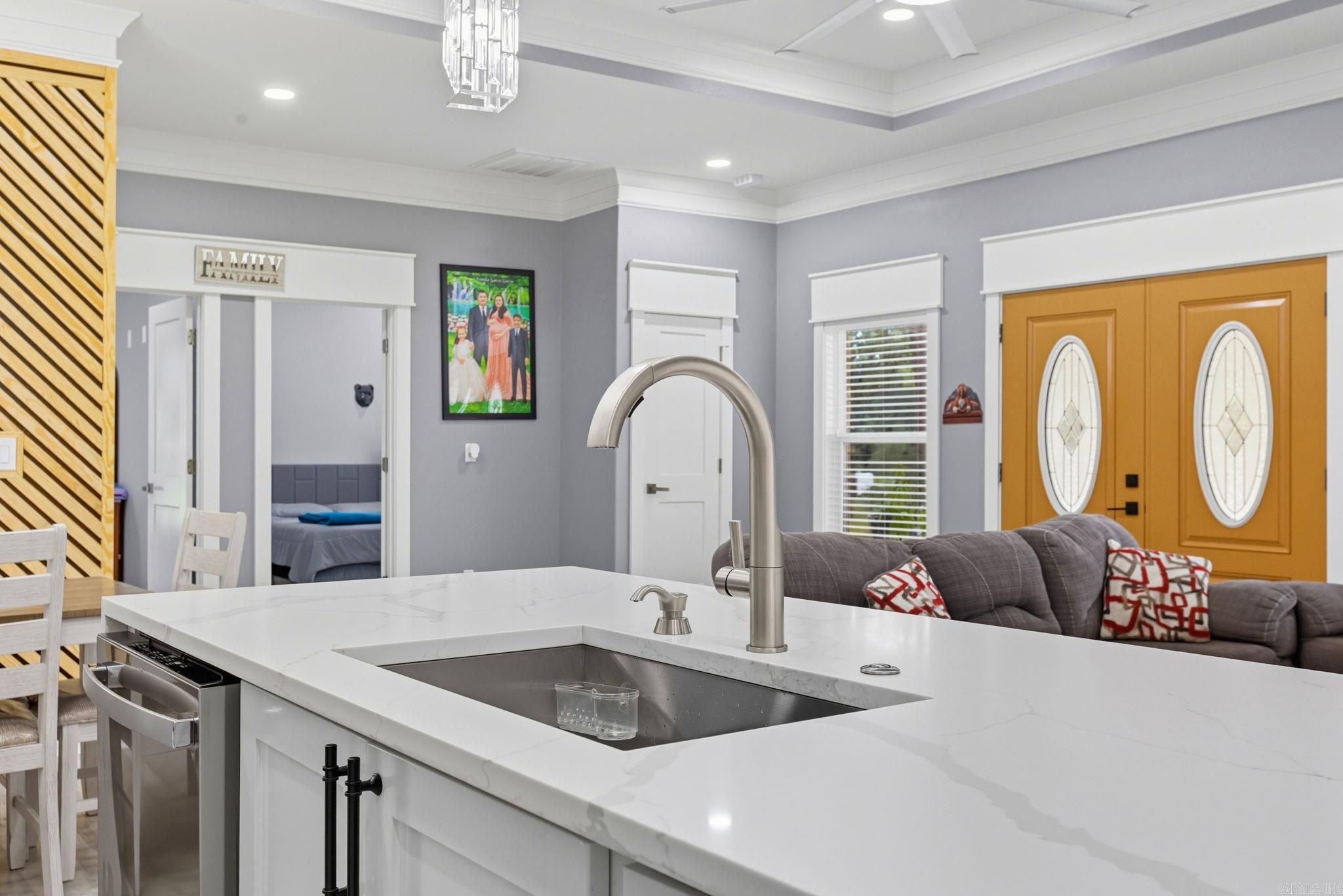 LANDSDALE GARDENS - Residential