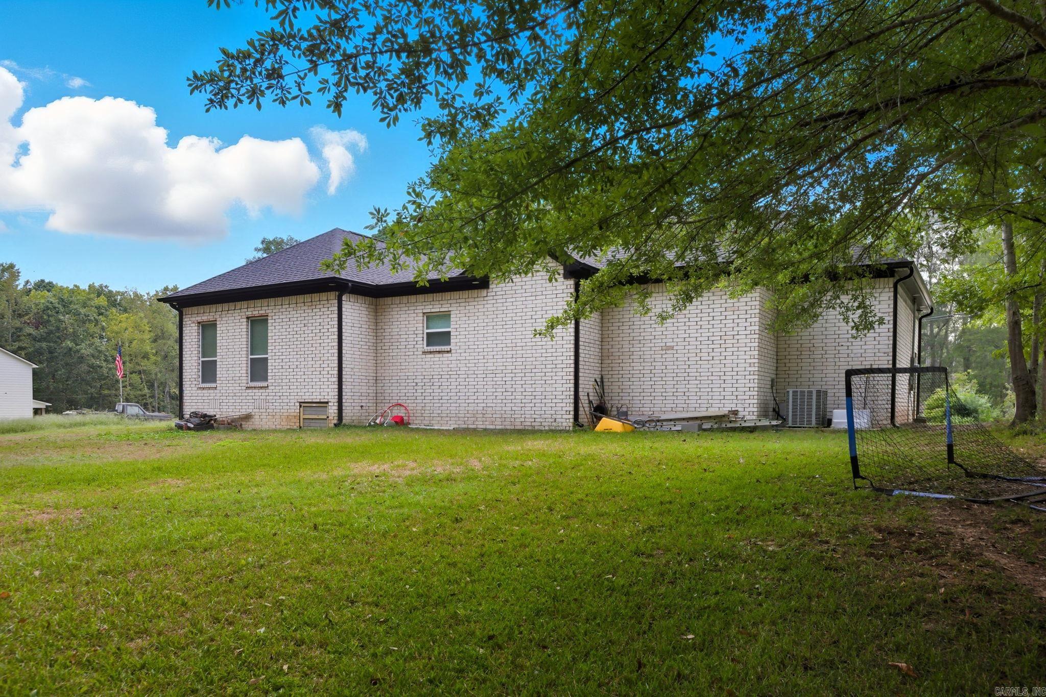 LANDSDALE GARDENS - Residential
