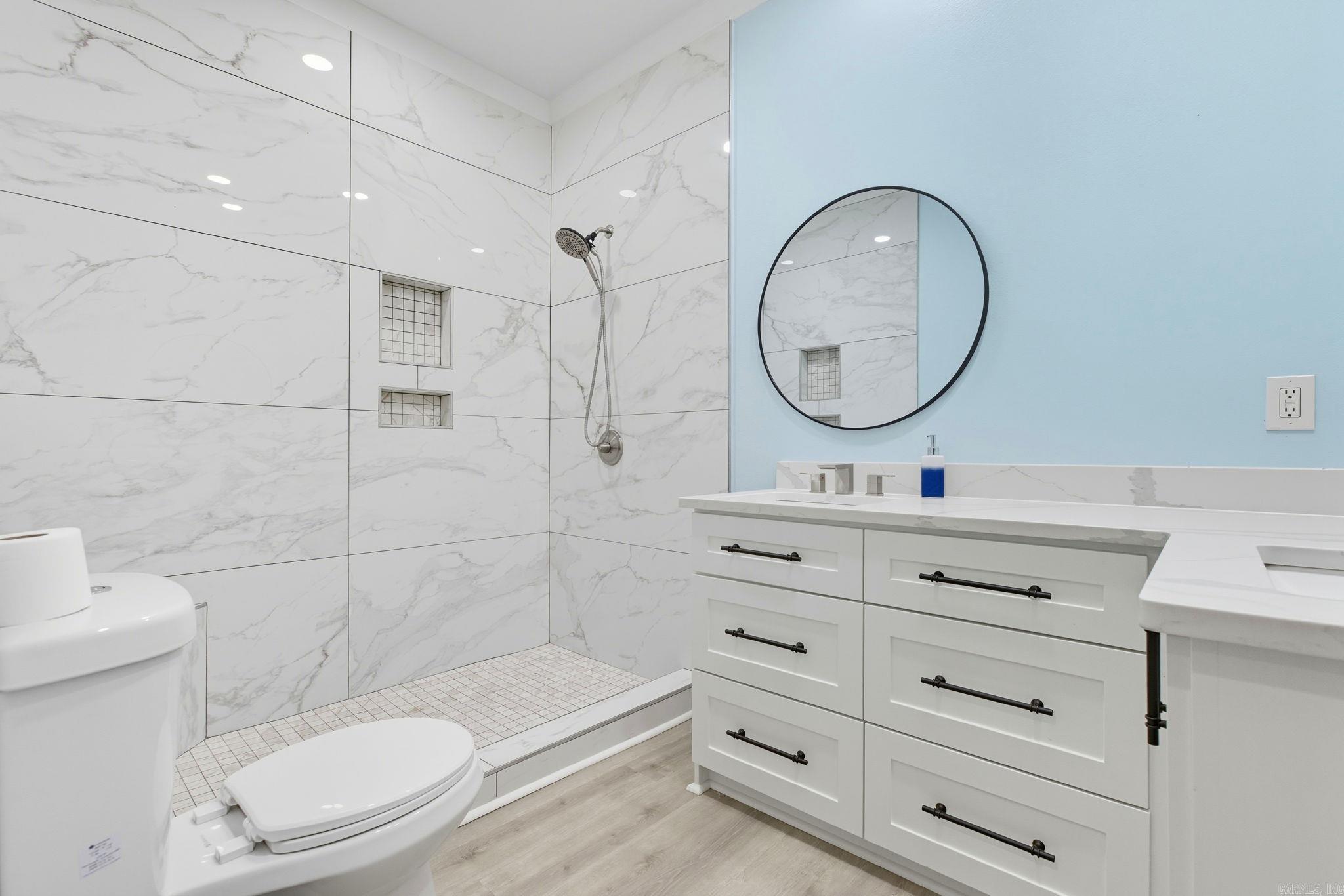 LANDSDALE GARDENS - Residential