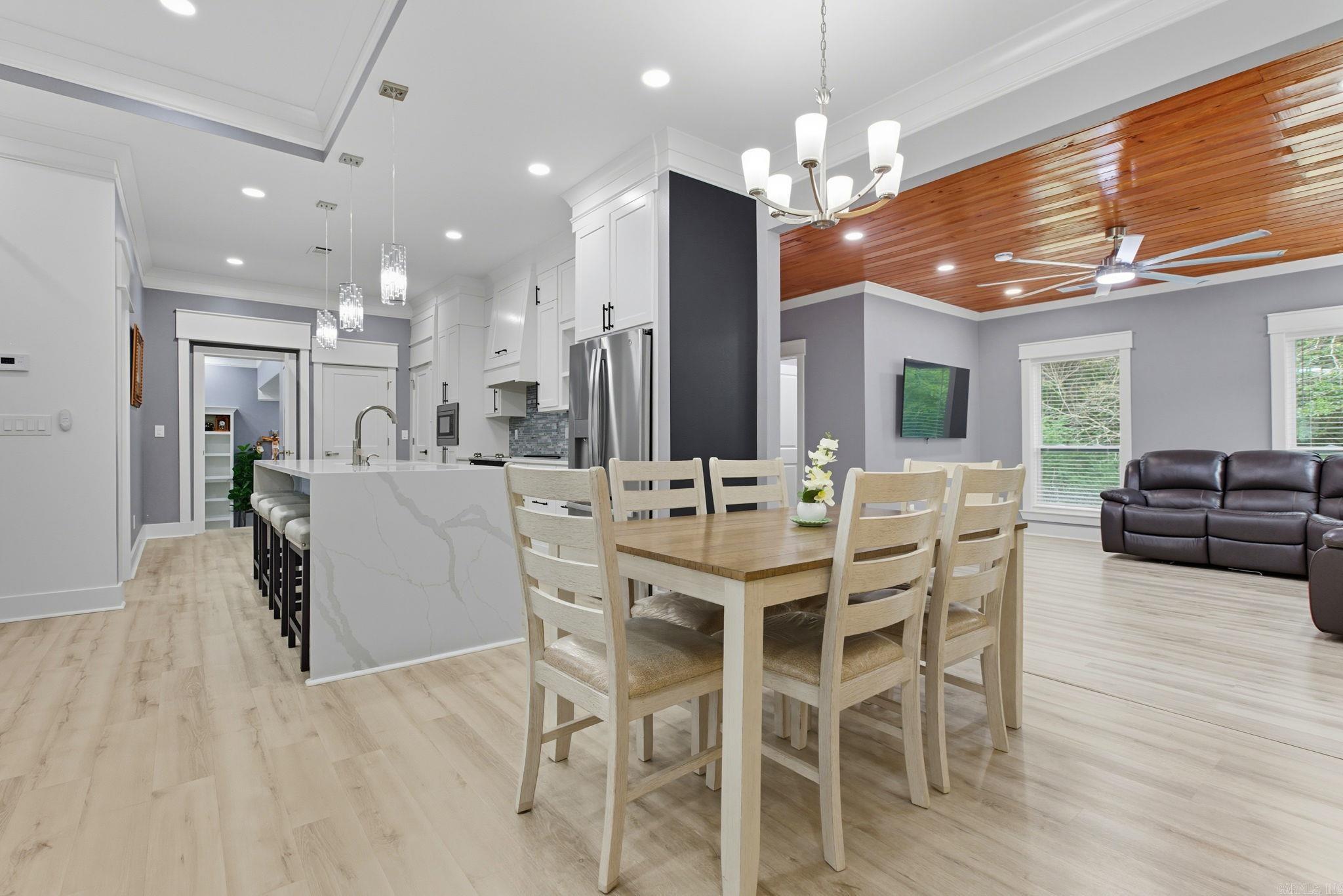 LANDSDALE GARDENS - Residential