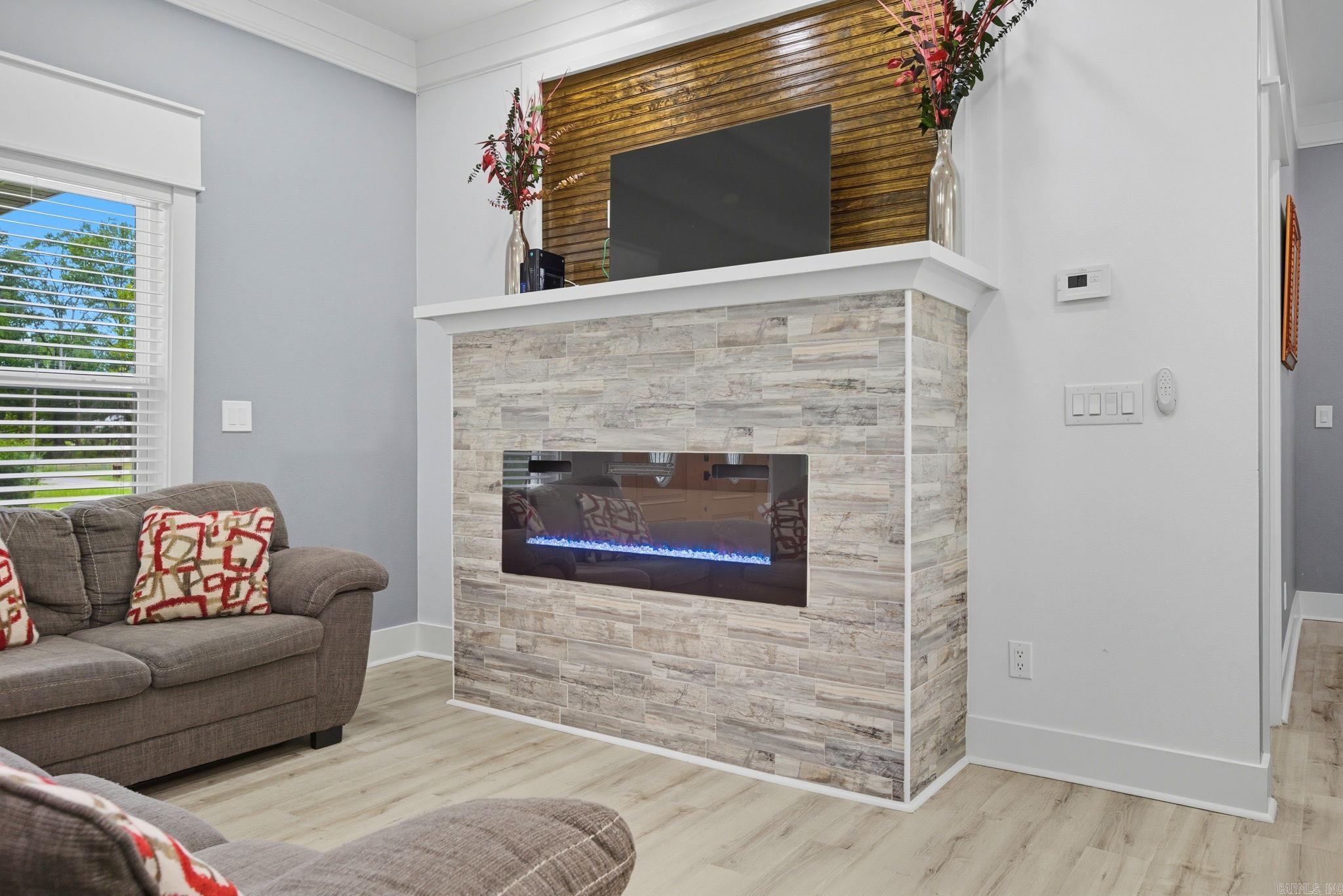 LANDSDALE GARDENS - Residential