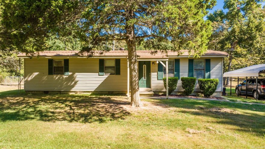 If your looking for a quiet, secluded place to call home, this is the place for you!  Located in the Cabot School District this home has 3 bedrooms and 1 1/2 bathrooms, living room, kitchen and large dining area.  There is plenty of space to roam on the fully fenced 3.0 acres. This gorgeous property has huge oak trees and abundant wild life.  Seller harvested a 14 point buck right off the large back deck.  Don't miss out on the peace and tranquility of country living!  There is an additional 2.0 acres for sale.  See mls# 23028400.