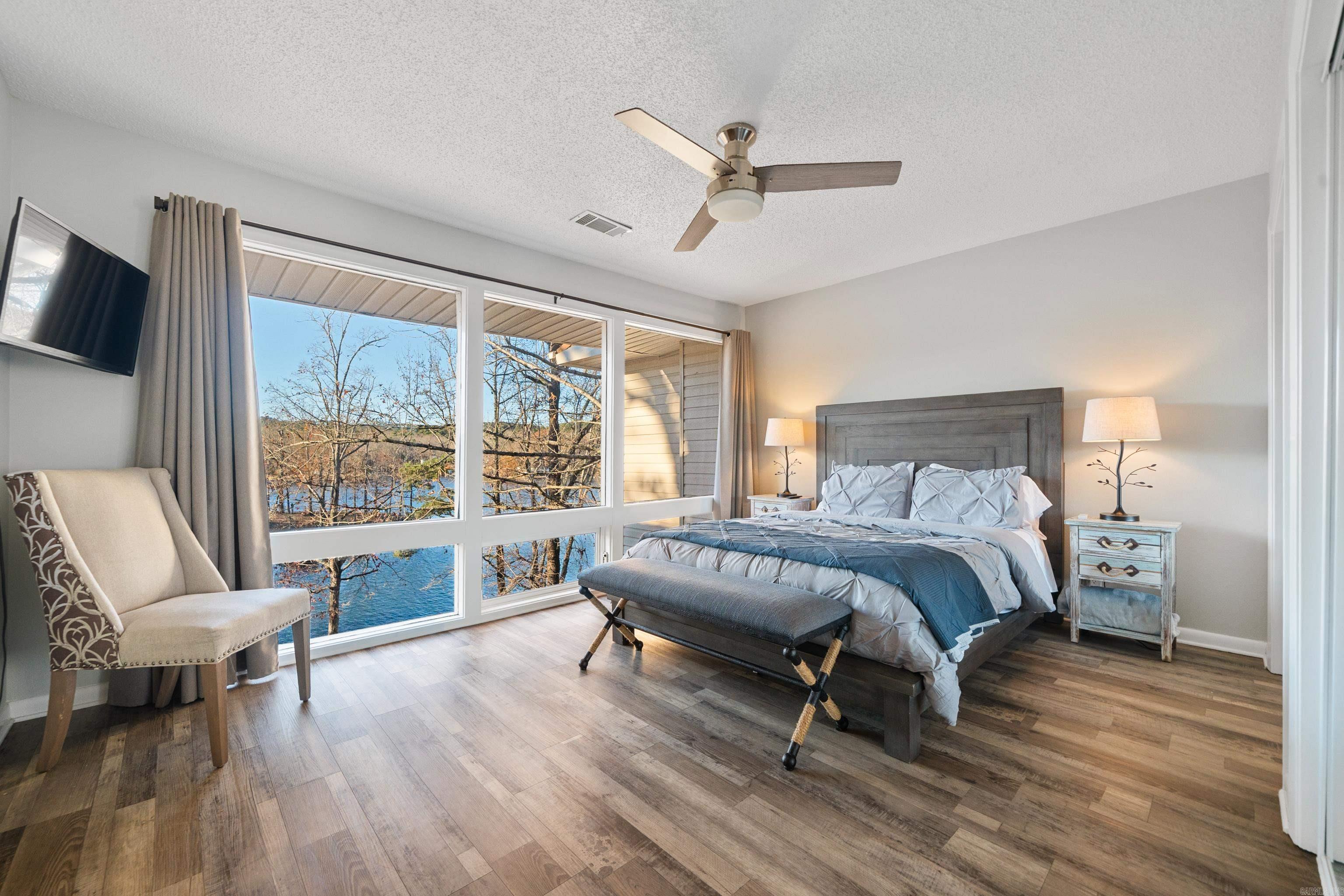 CASTELLON COURTS - Residential