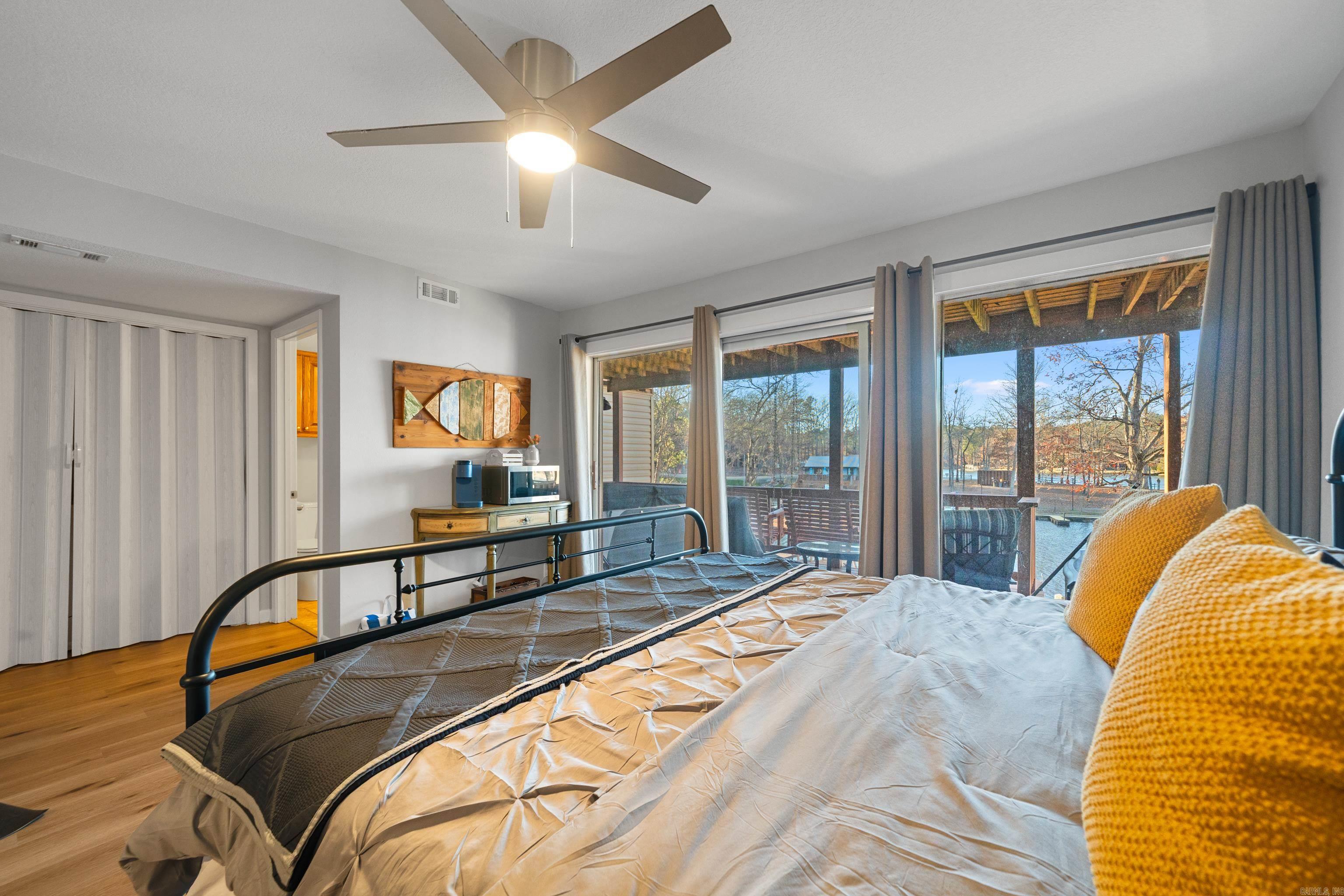 CASTELLON COURTS - Residential