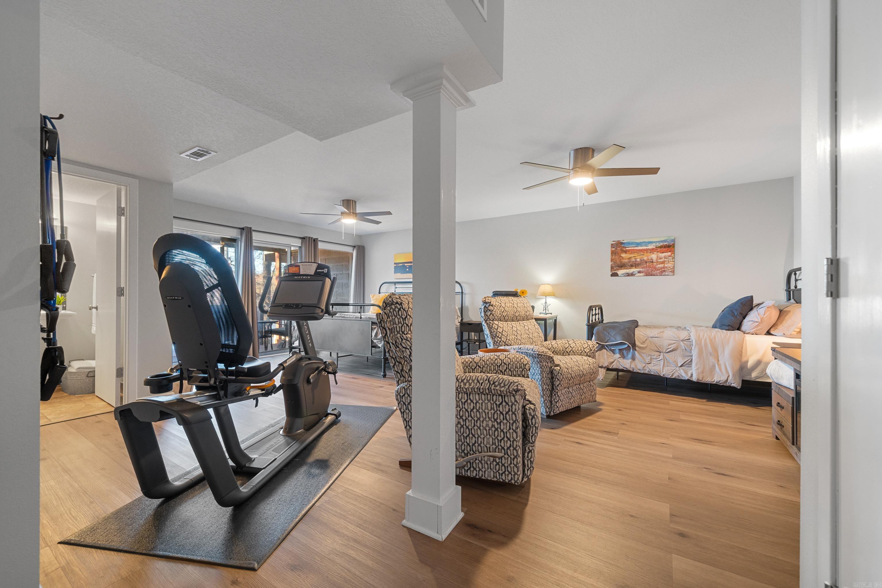 CASTELLON COURTS - Residential