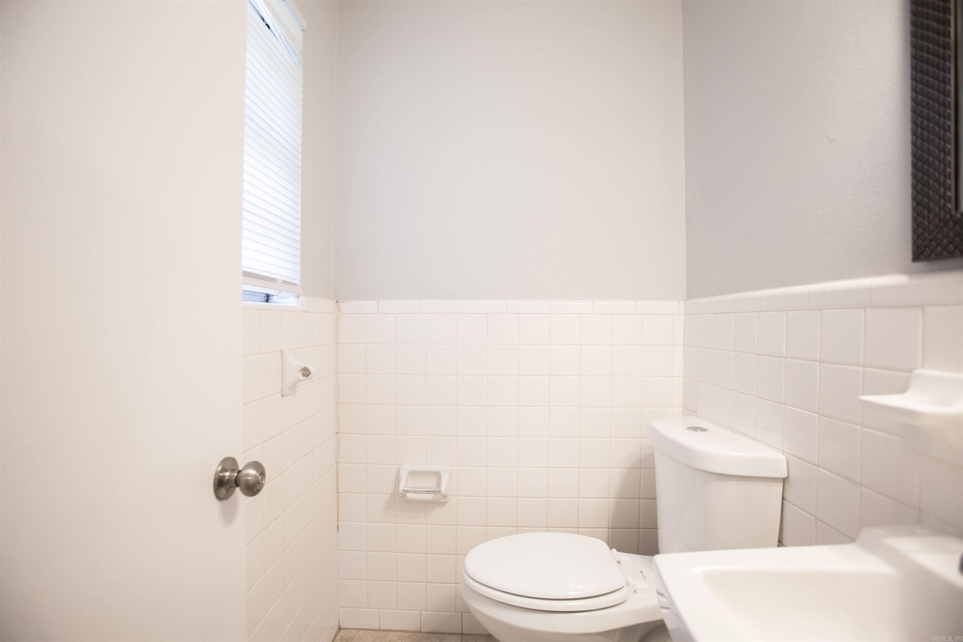 TWIN LAKES - Residential