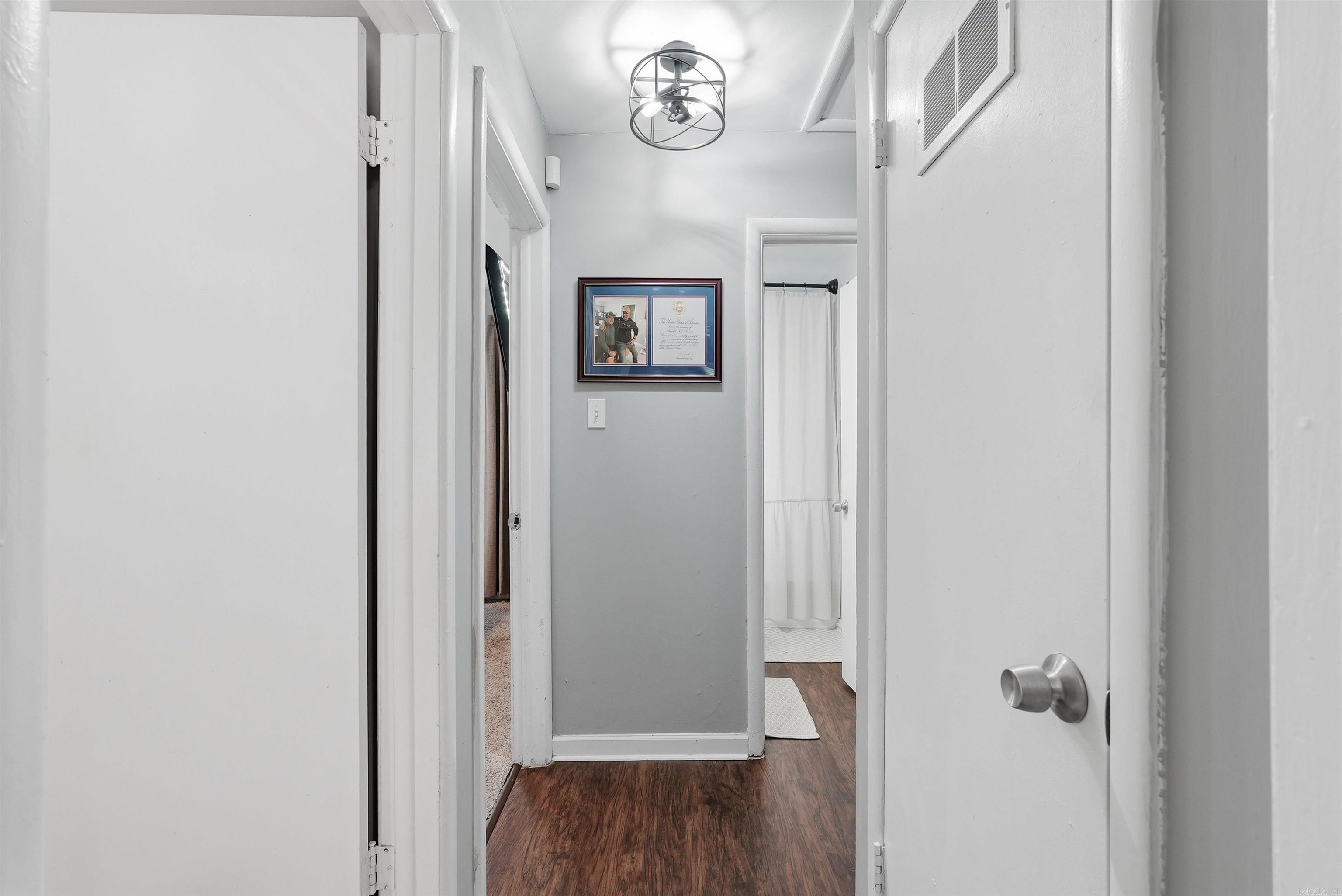 HICKMAN & MCCONNELL - Residential