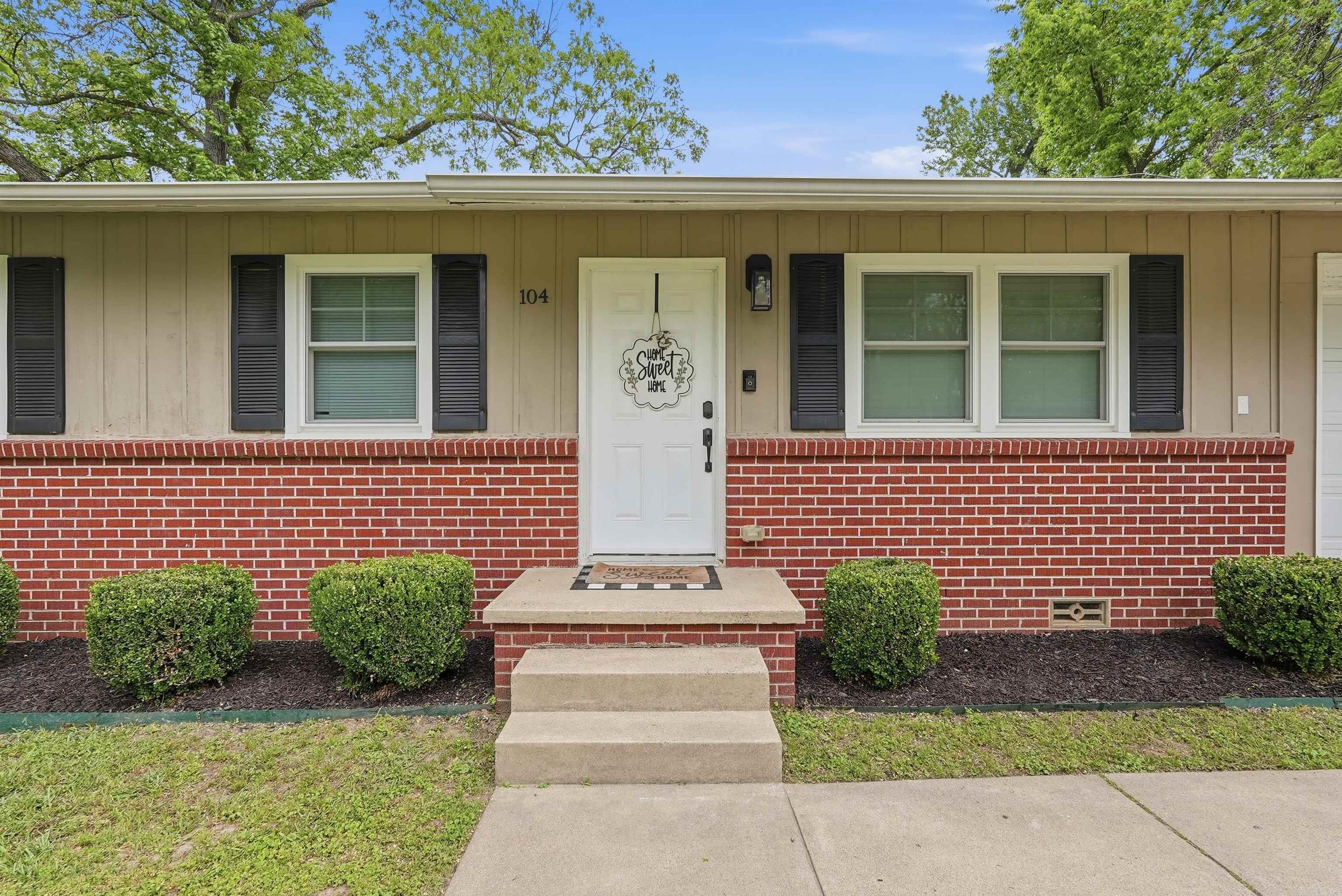 HICKMAN & MCCONNELL - Residential