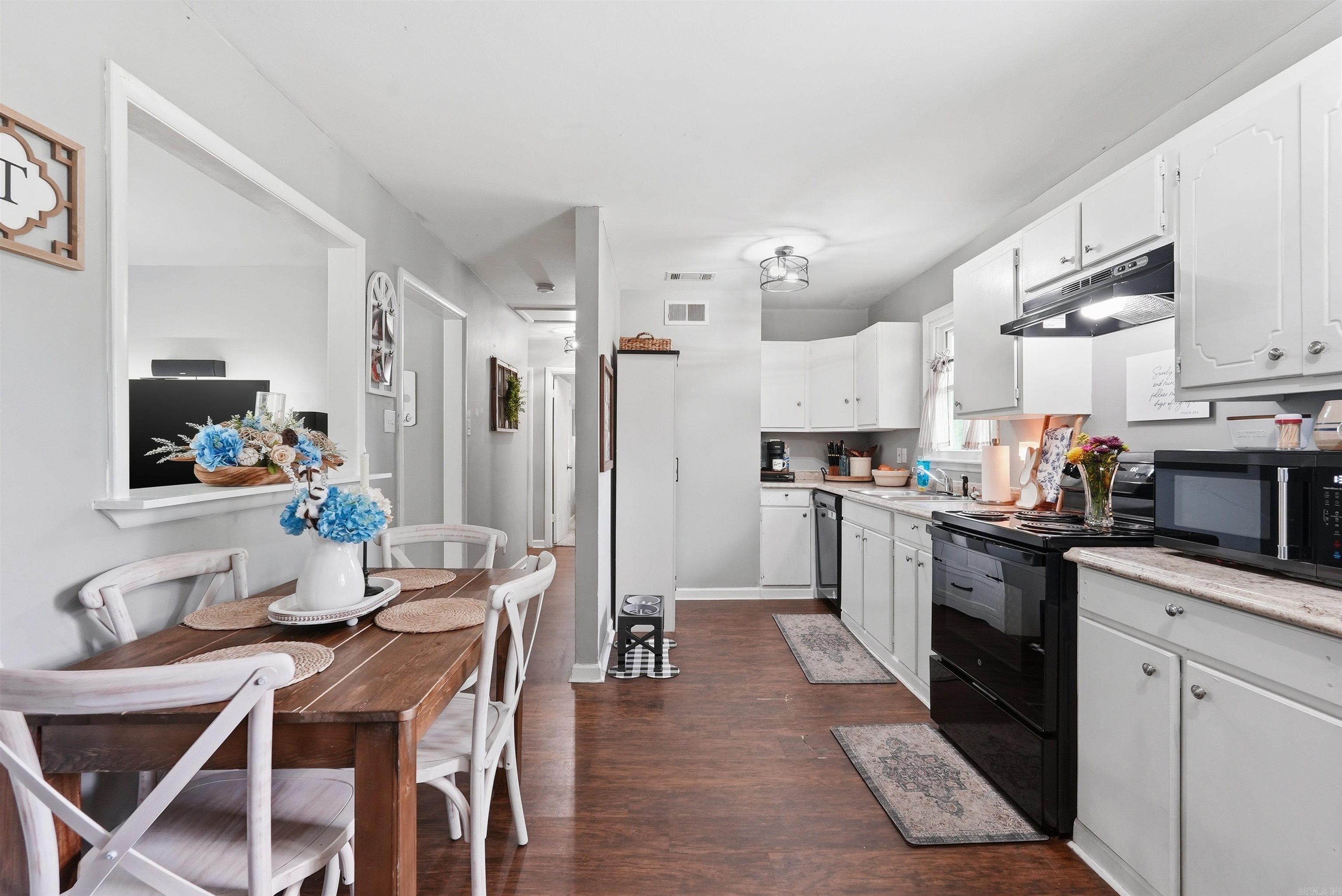 HICKMAN & MCCONNELL - Residential