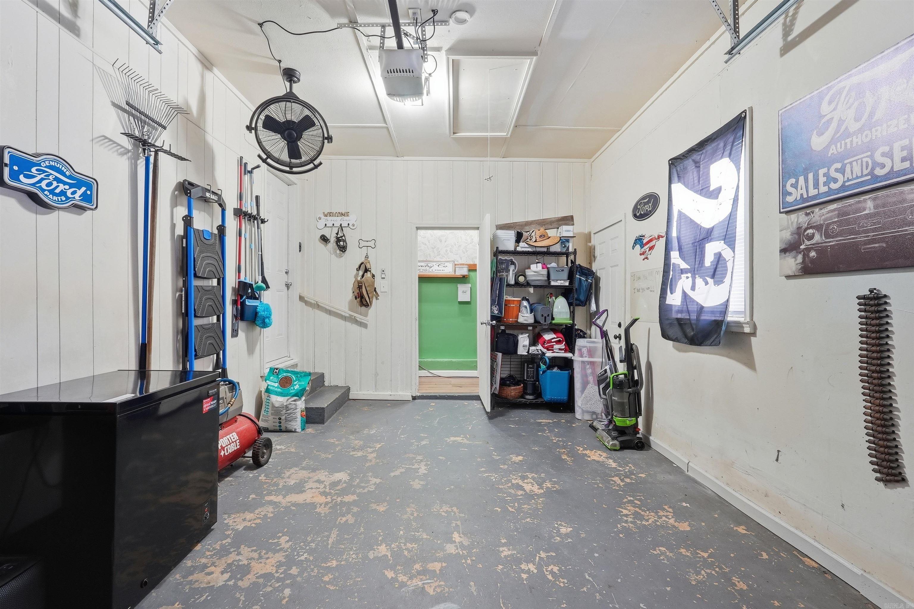 HICKMAN & MCCONNELL - Residential