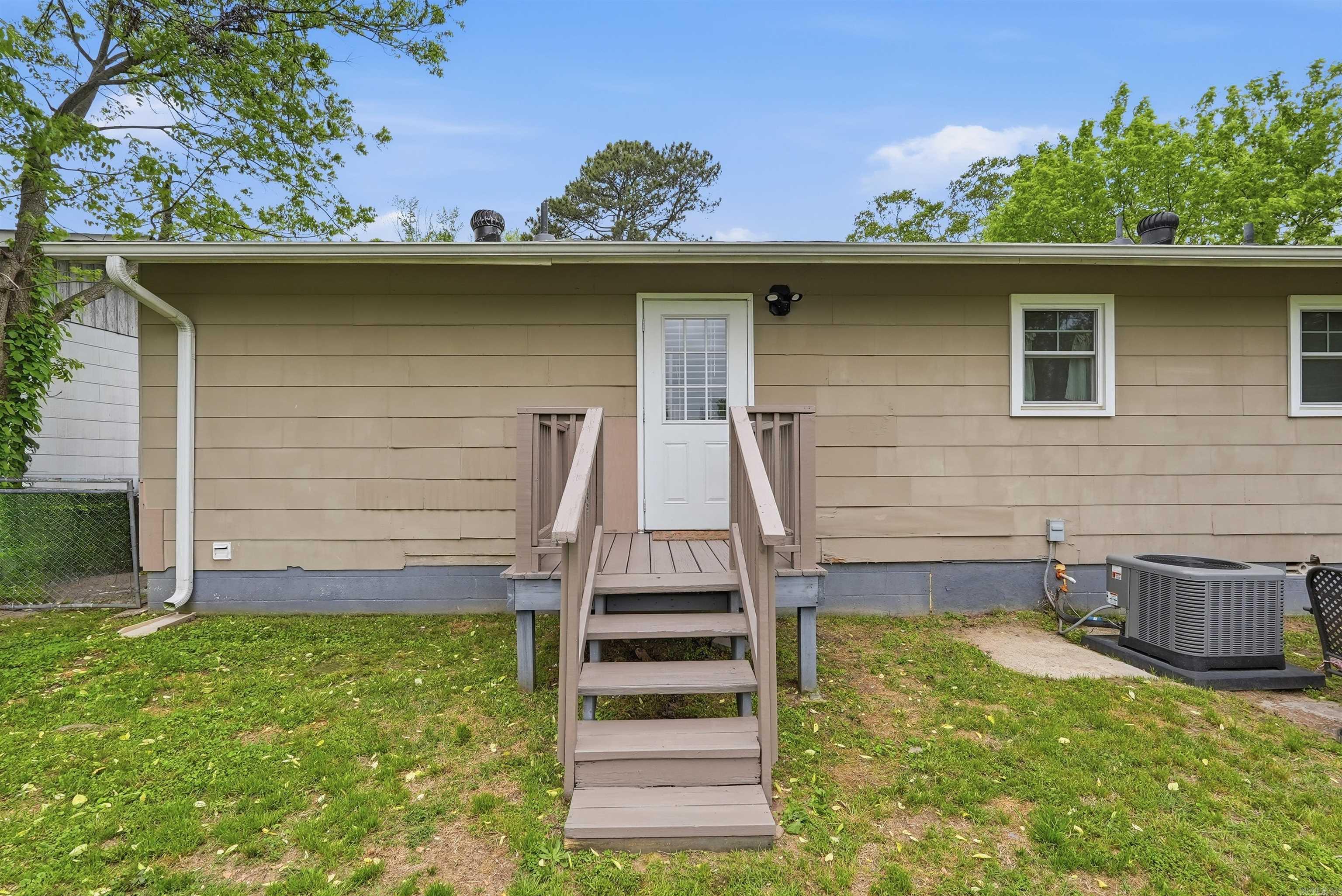 HICKMAN & MCCONNELL - Residential