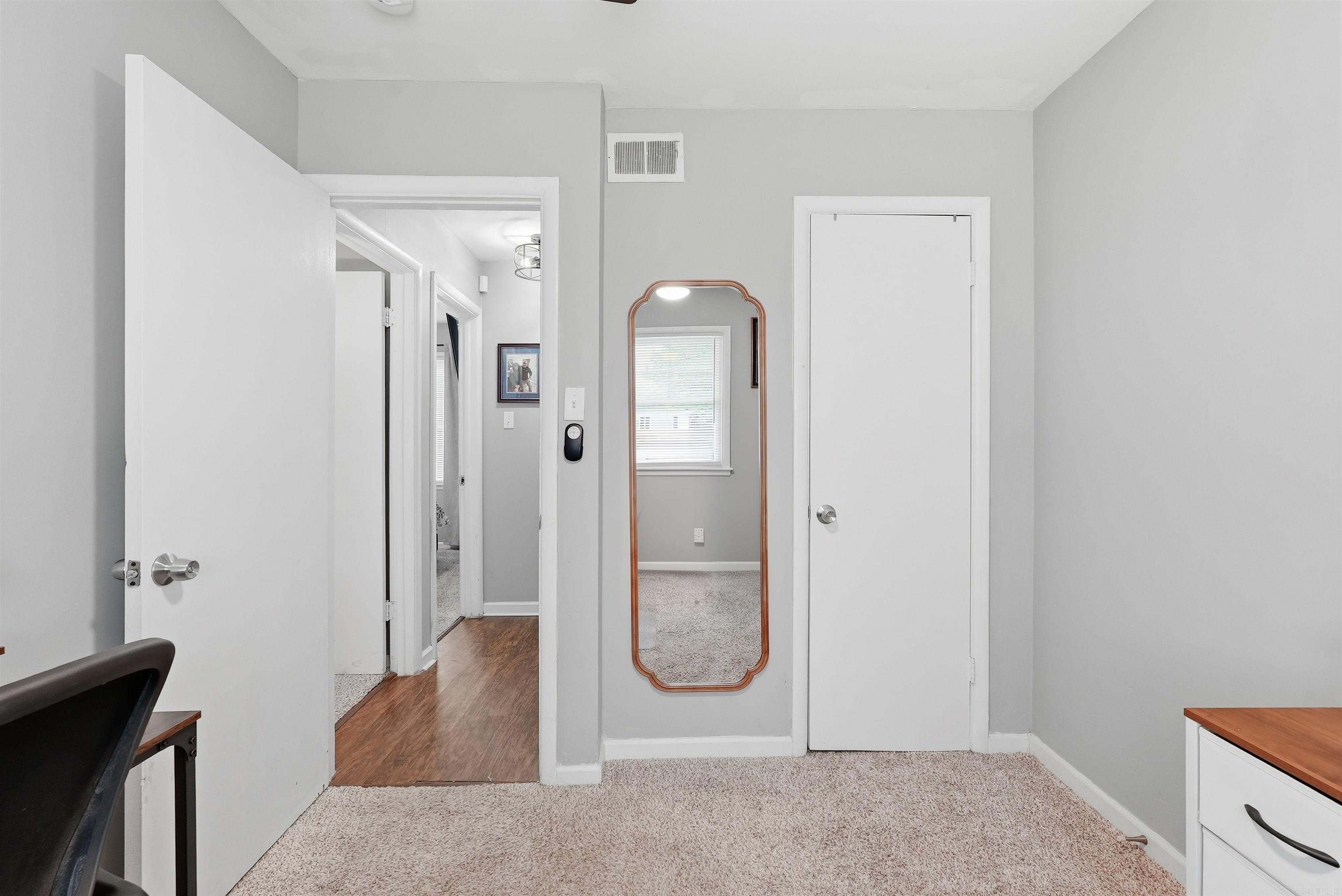 HICKMAN & MCCONNELL - Residential