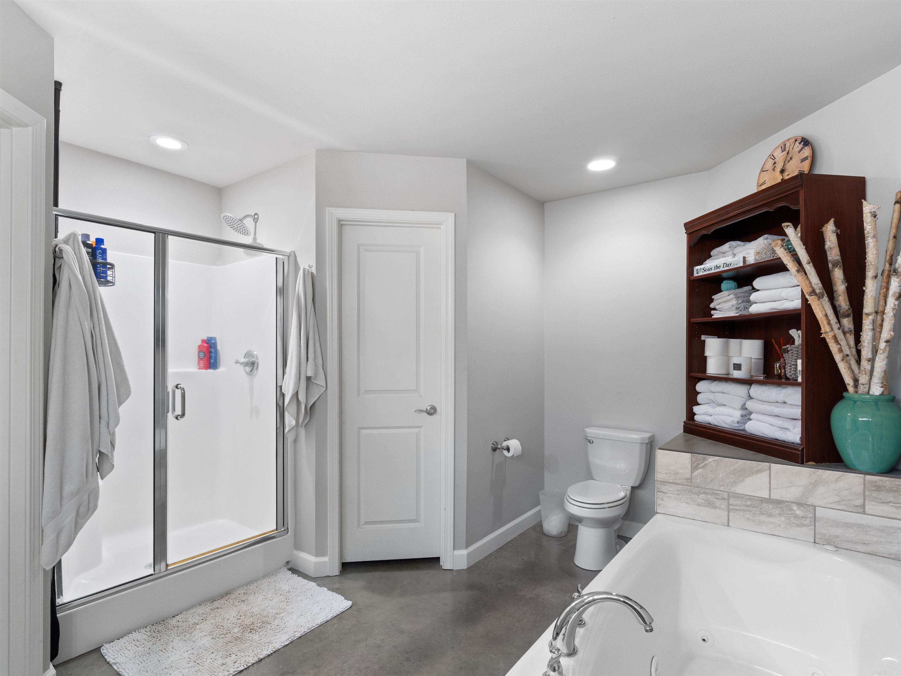 PLEASANT FOREST SUBDIVISION - Residential