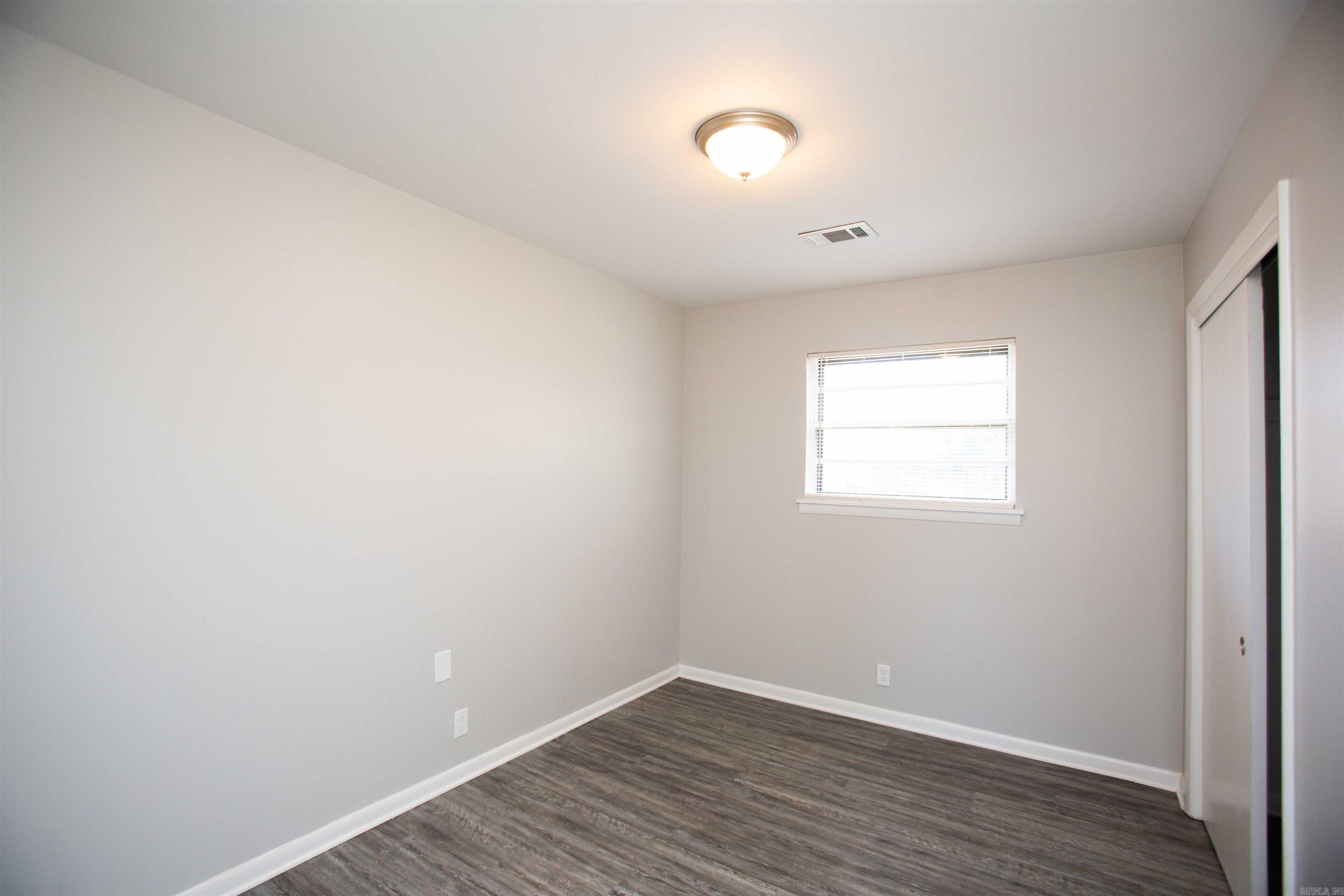 Glen View - Residential Lease