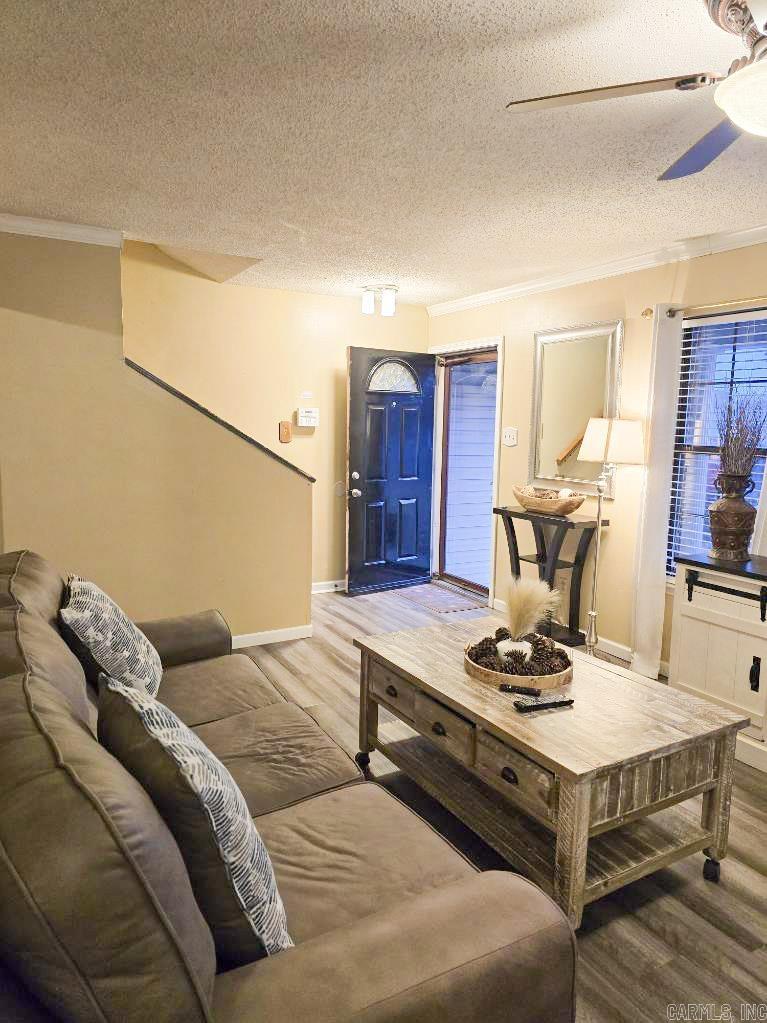 BELLEVUE - Residential