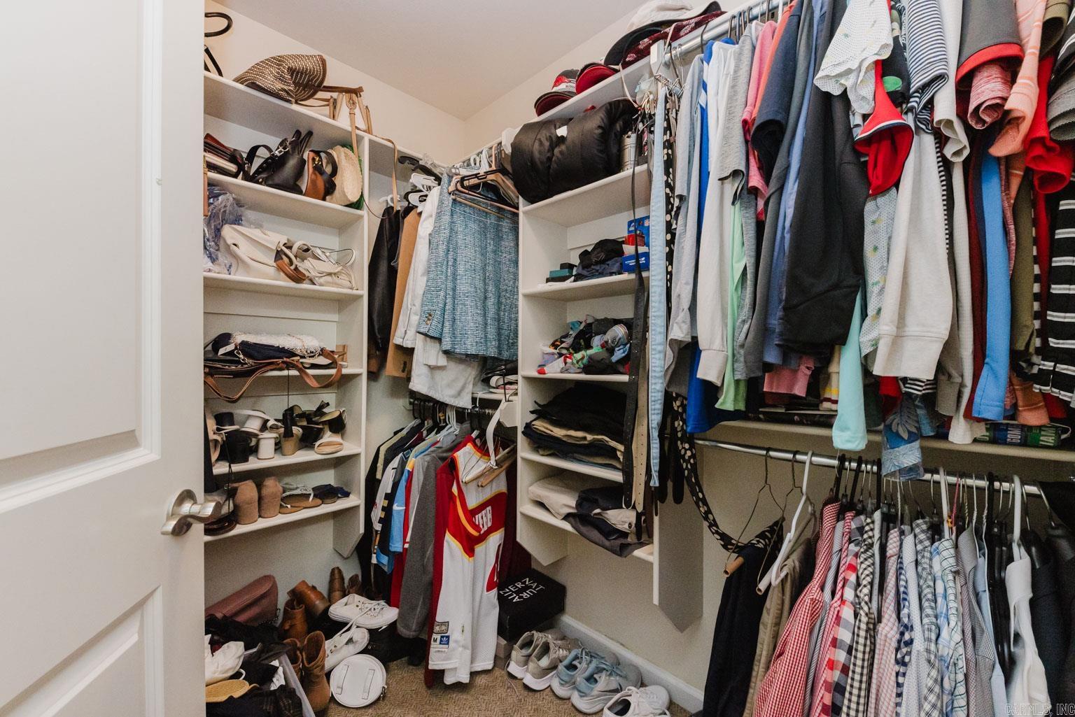 NORTH HAVEN - Residential