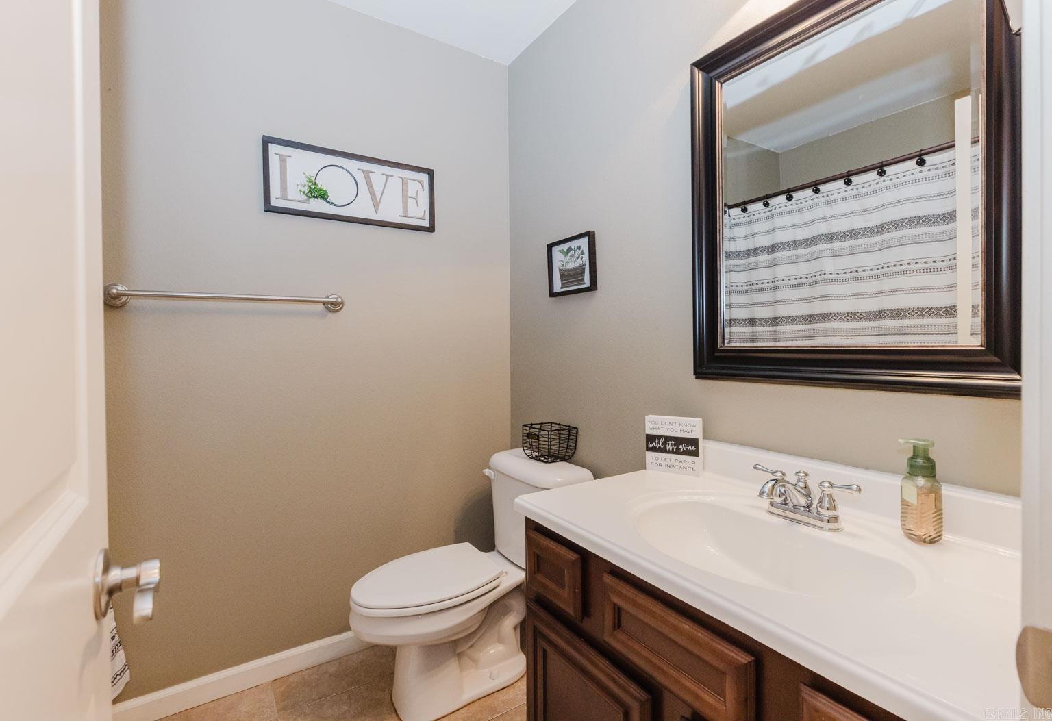 NORTH HAVEN - Residential