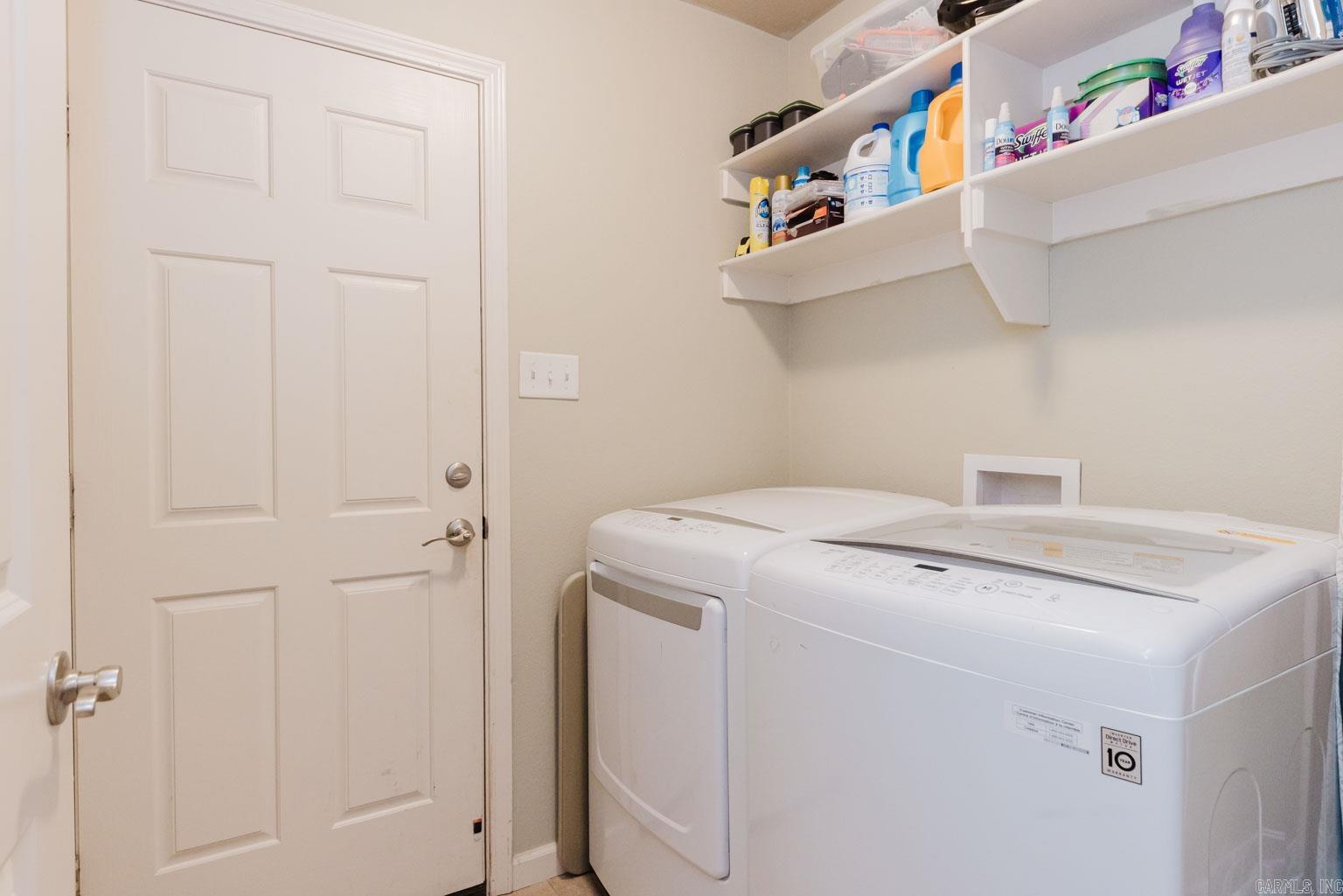 NORTH HAVEN - Residential