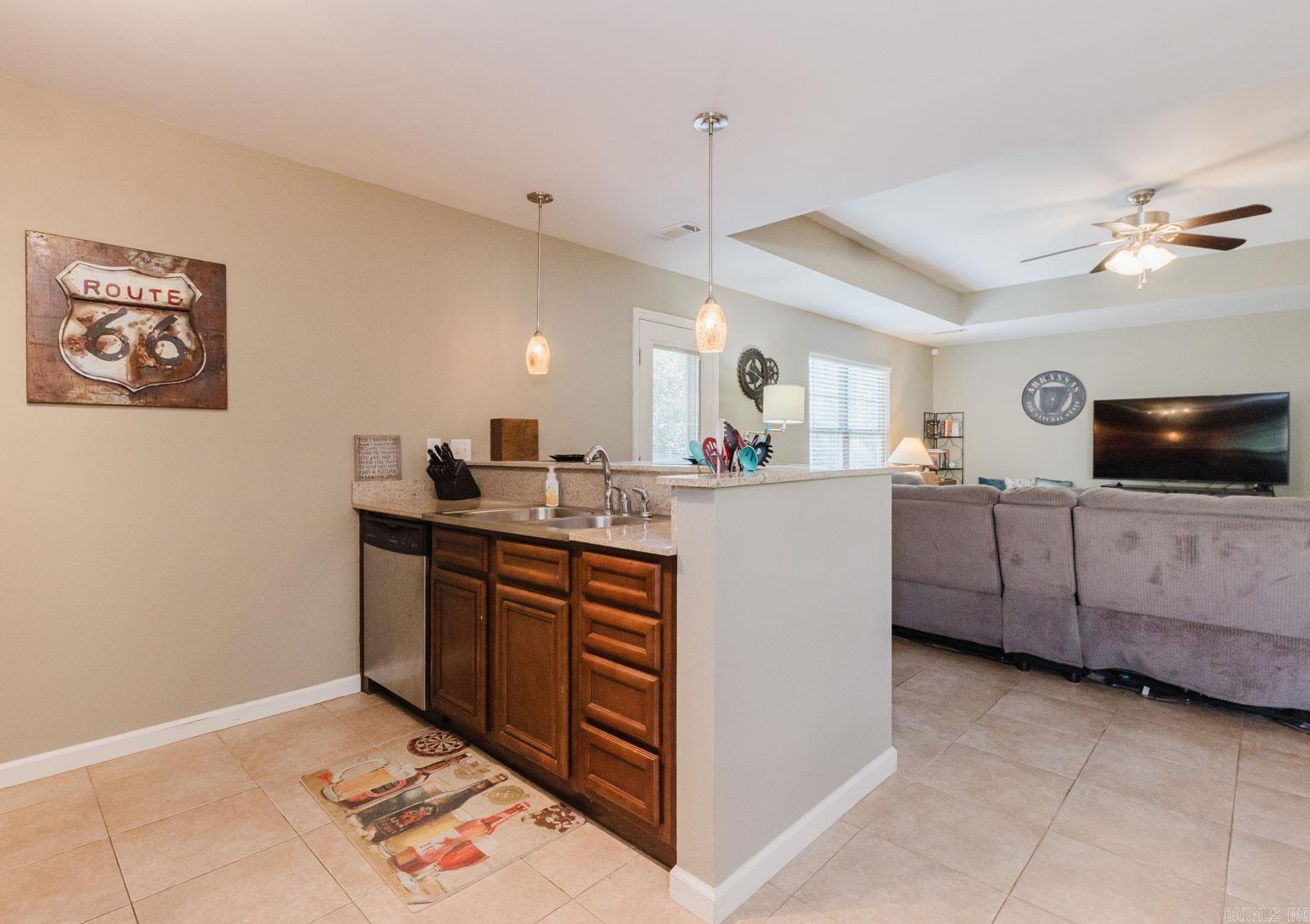 NORTH HAVEN - Residential