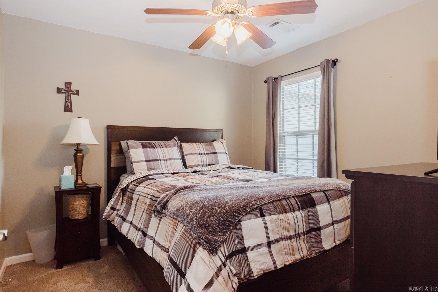 NORTH HAVEN - Residential