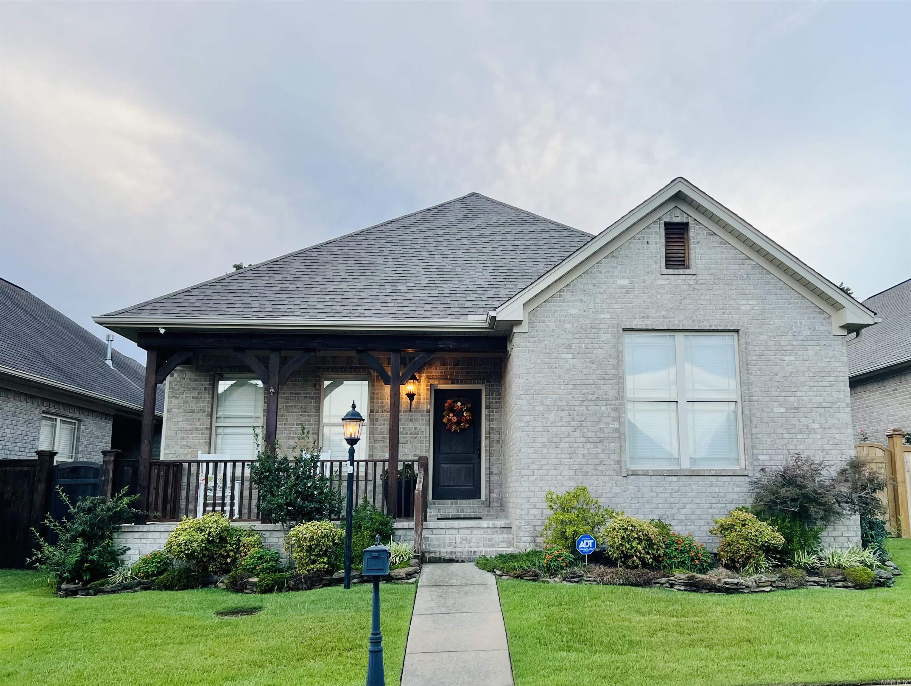 AUSTIN GARDENS PATIO HOMES ADDN - Residential