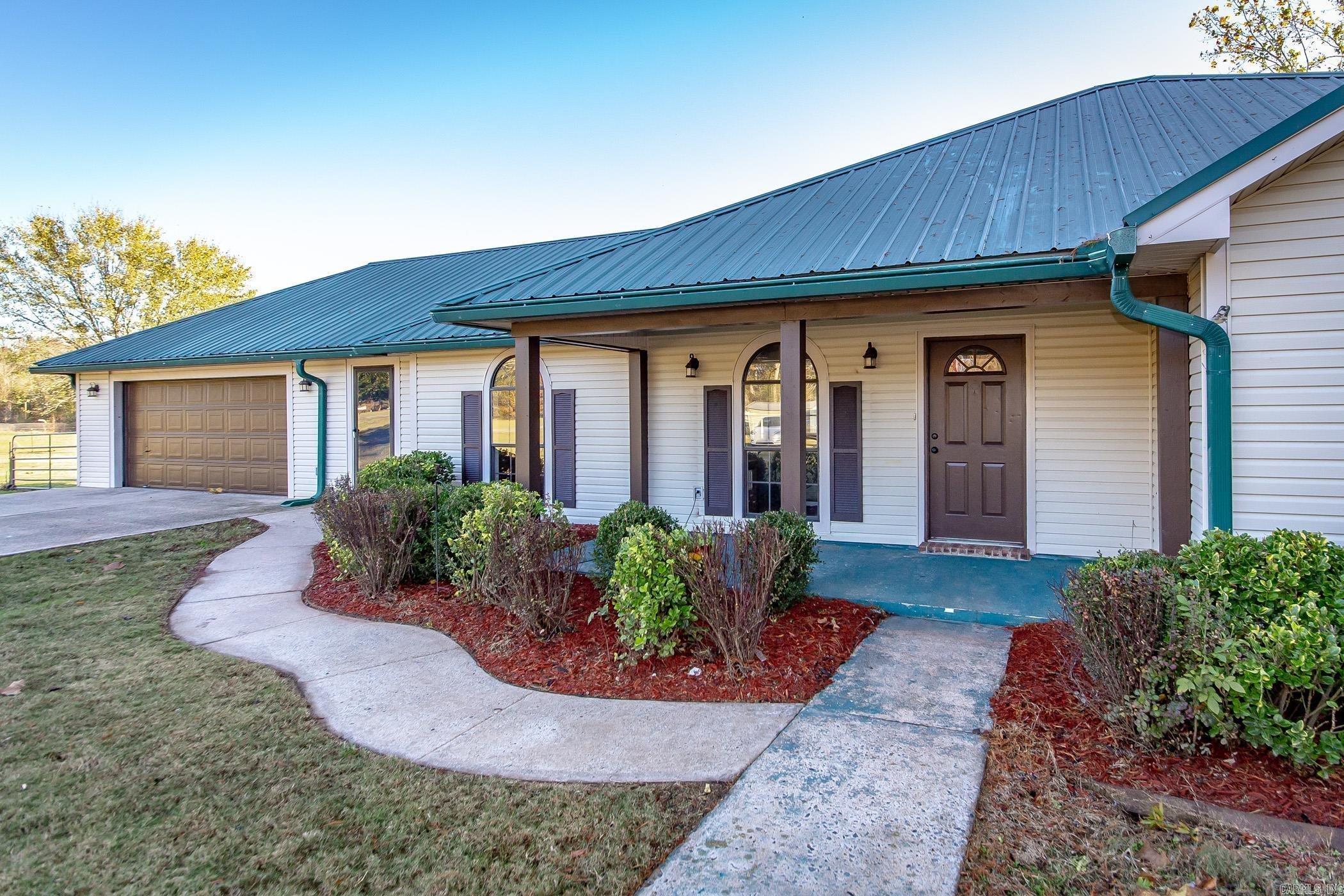 Metes & Bounds - Residential