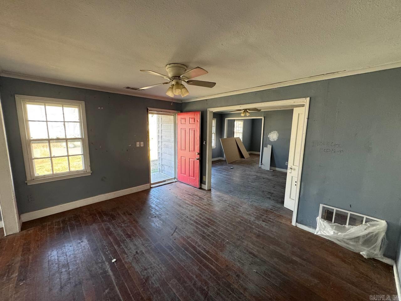 AUSTIN & TAYLOR ADDITION - Residential