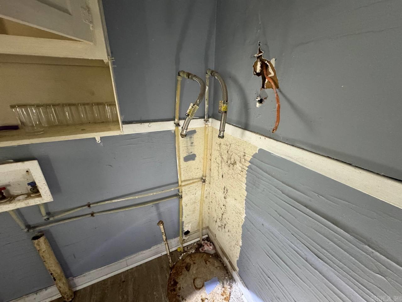 AUSTIN & TAYLOR ADDITION - Residential