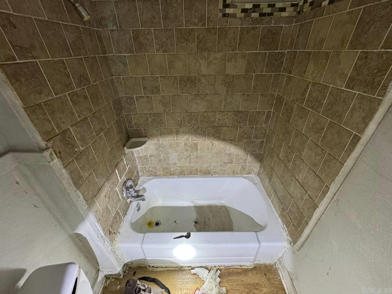 AUSTIN & TAYLOR ADDITION - Residential