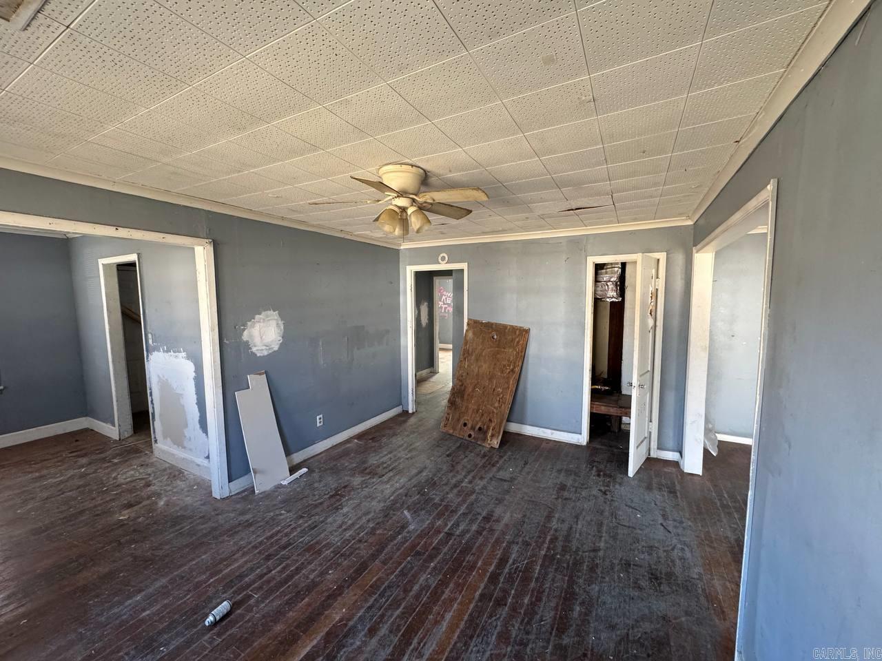 AUSTIN & TAYLOR ADDITION - Residential