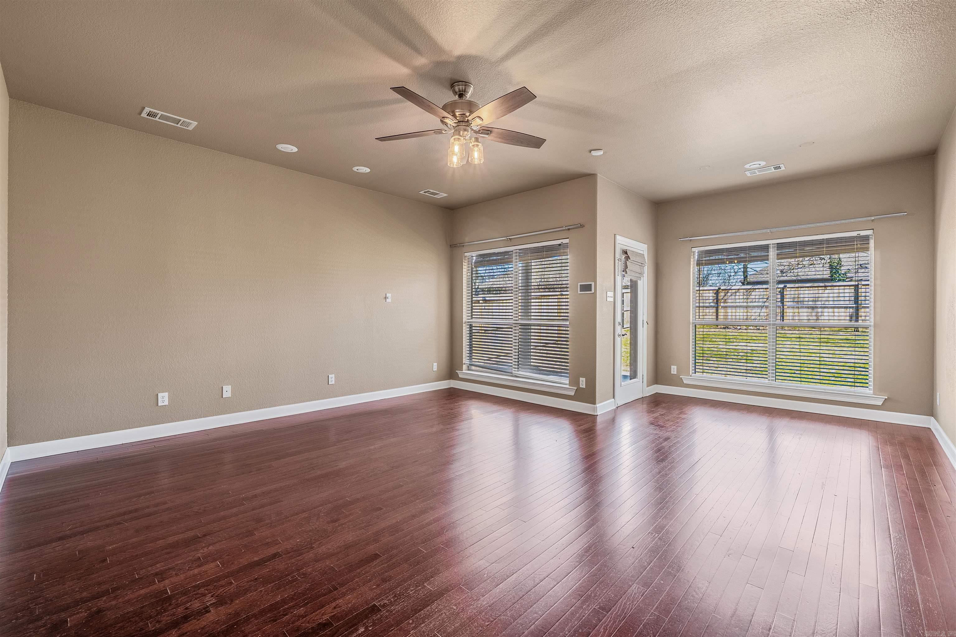 GAP CREEK THE RIDGE - Residential