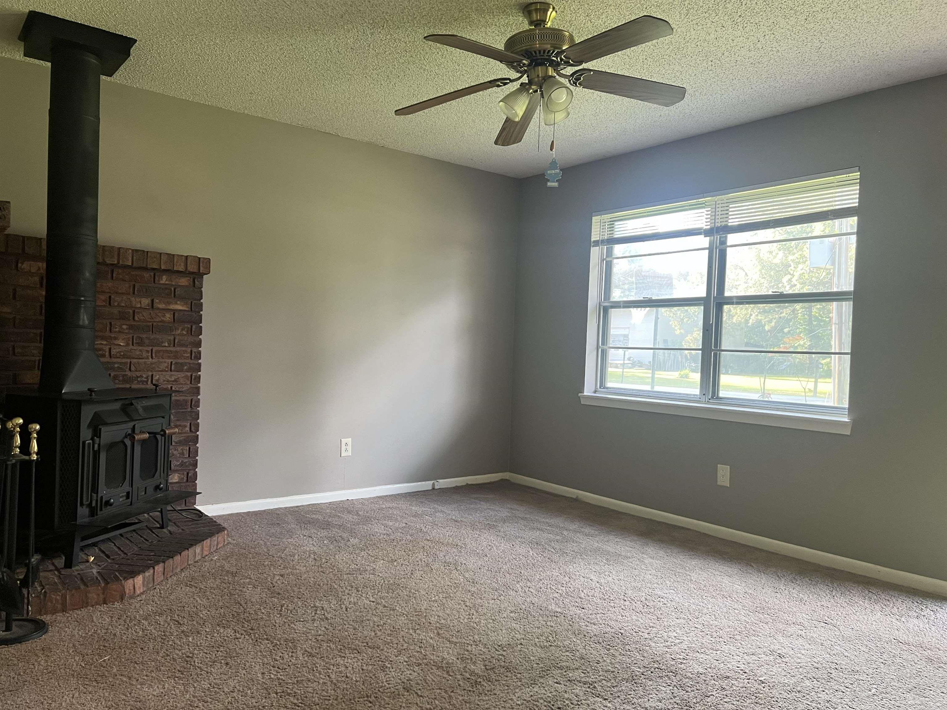 ORIGINAL TOWN-BRYANT - Residential