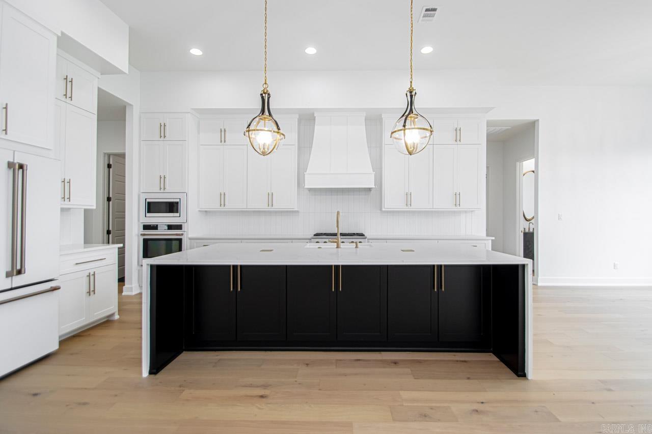 WEST LAKE VILLAGE - Residential