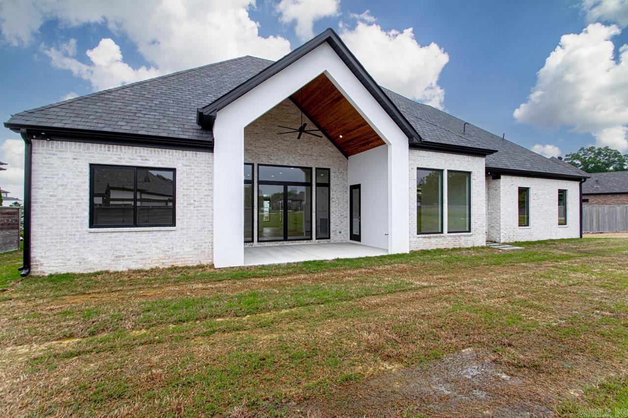 WEST LAKE VILLAGE - Residential