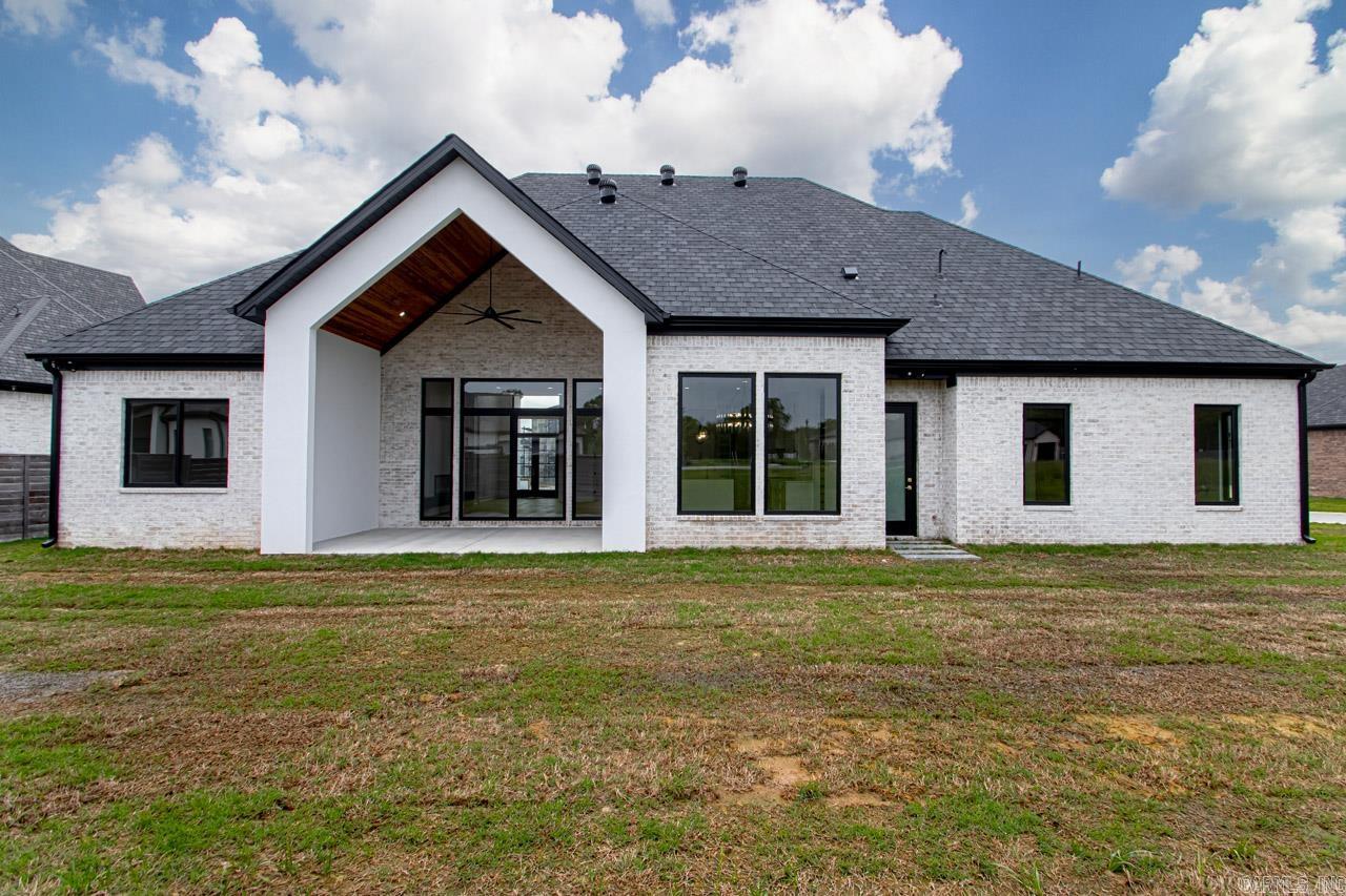 WEST LAKE VILLAGE - Residential