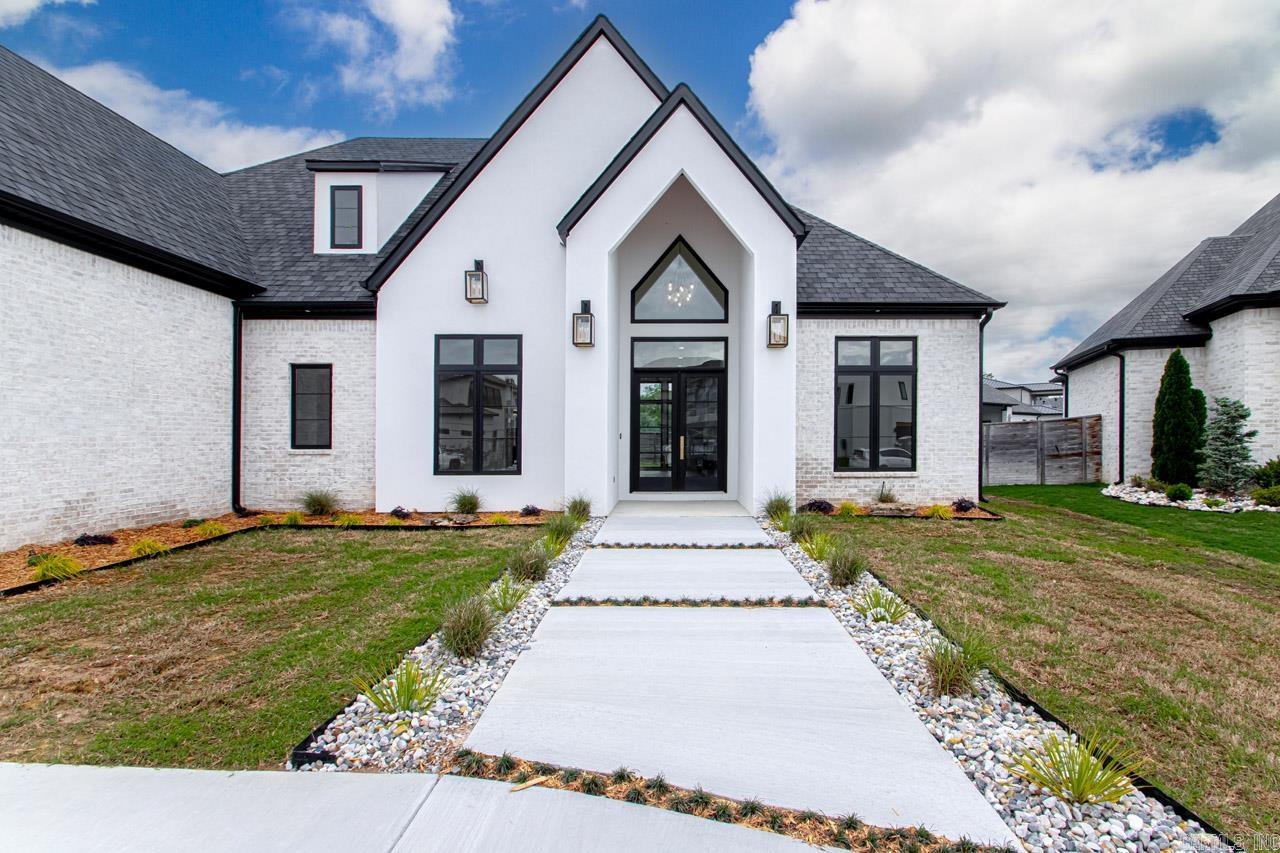WEST LAKE VILLAGE - Residential
