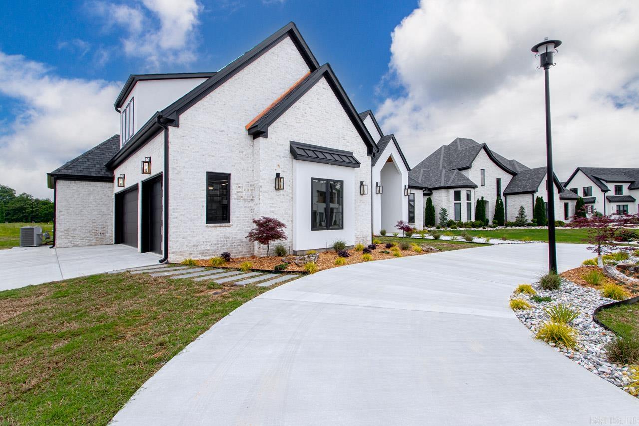 WEST LAKE VILLAGE - Residential