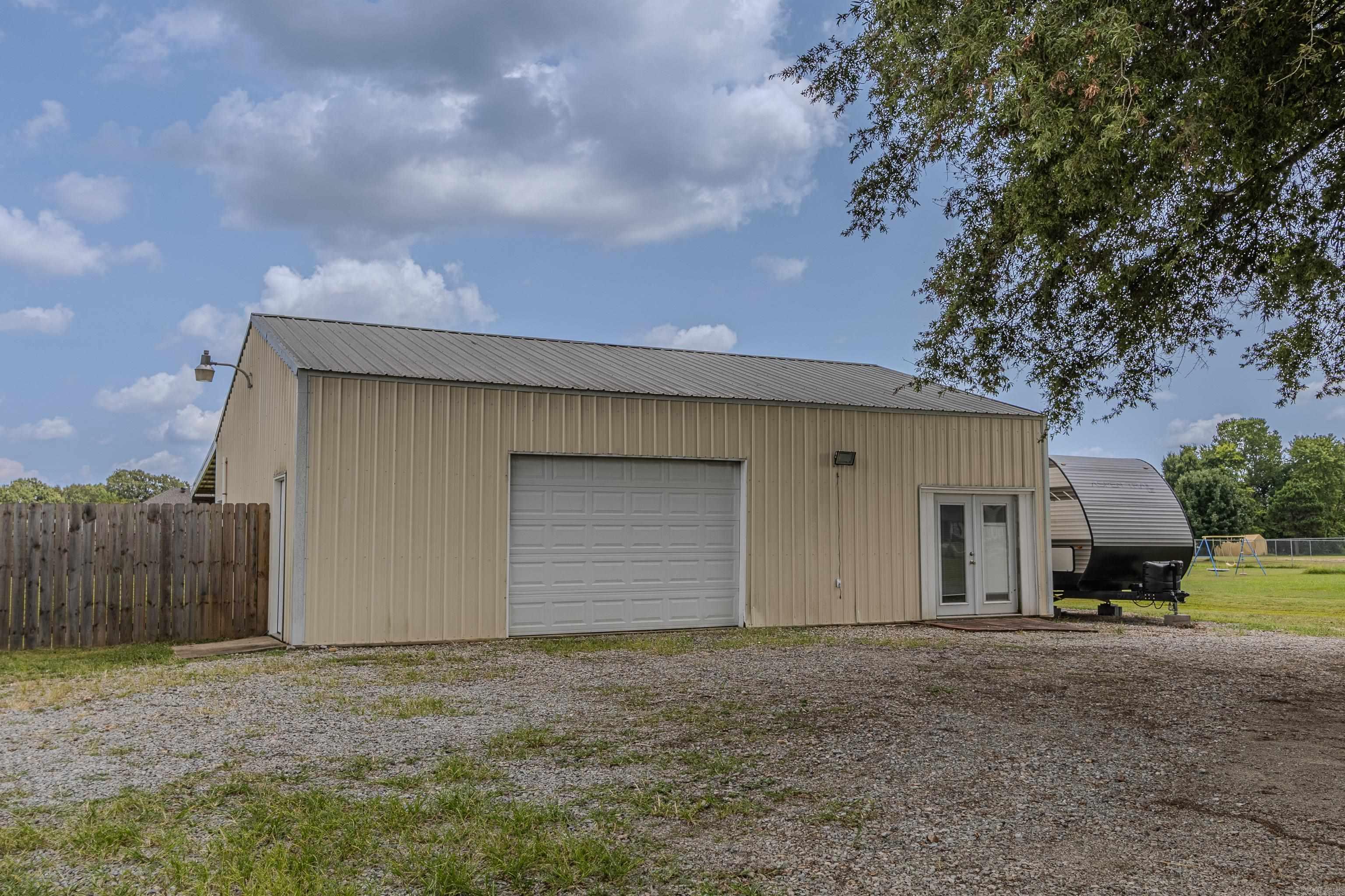 Sunset Terrace - Residential