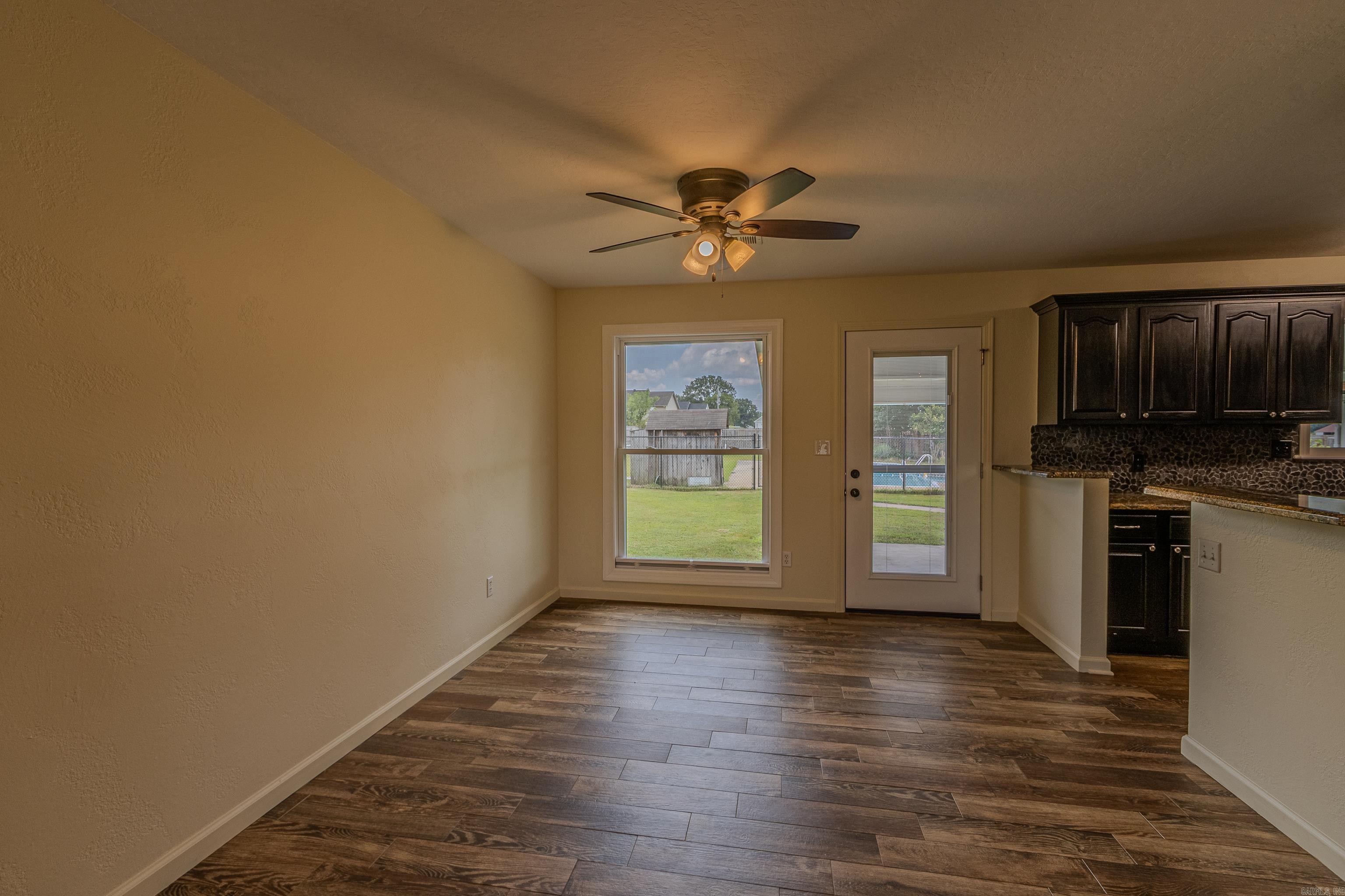 Sunset Terrace - Residential