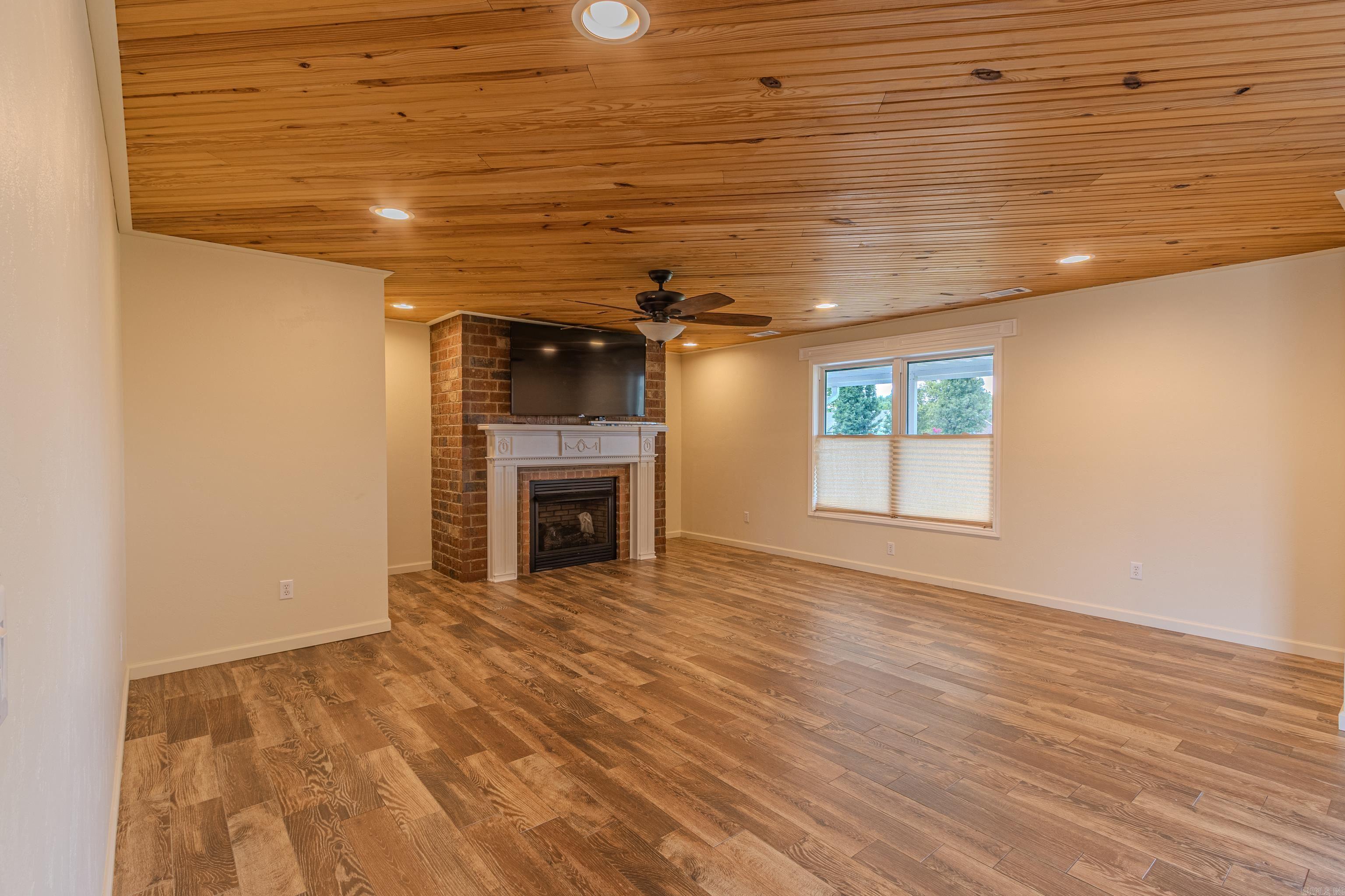 Sunset Terrace - Residential