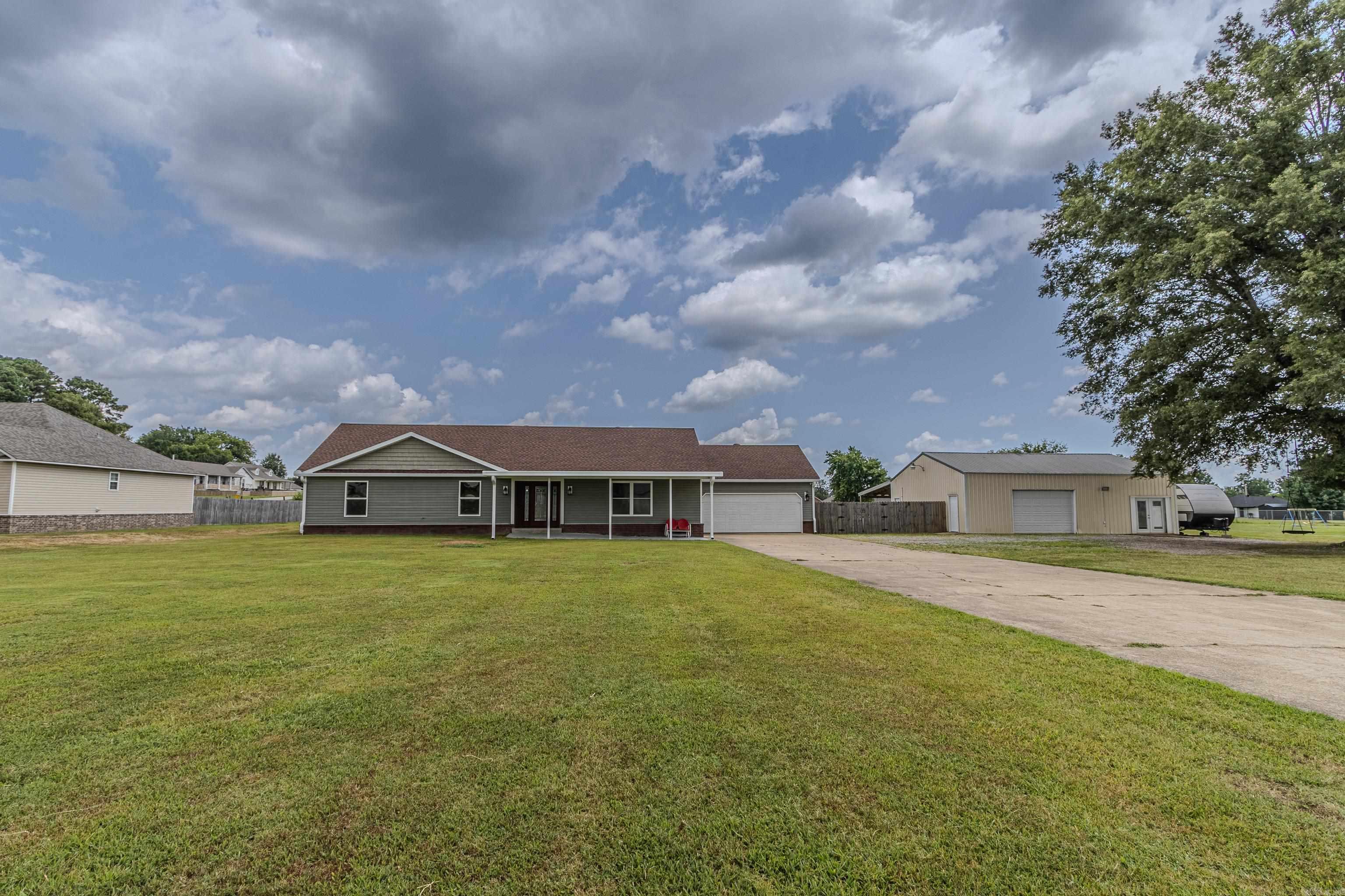 Sunset Terrace - Residential